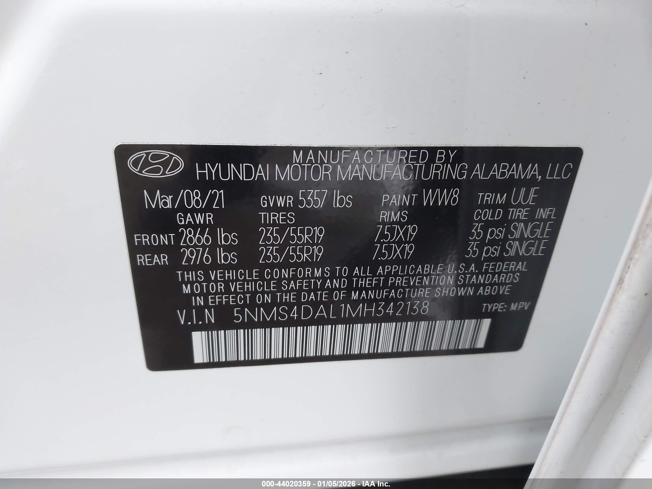 HYUNDAI SANTA image 9