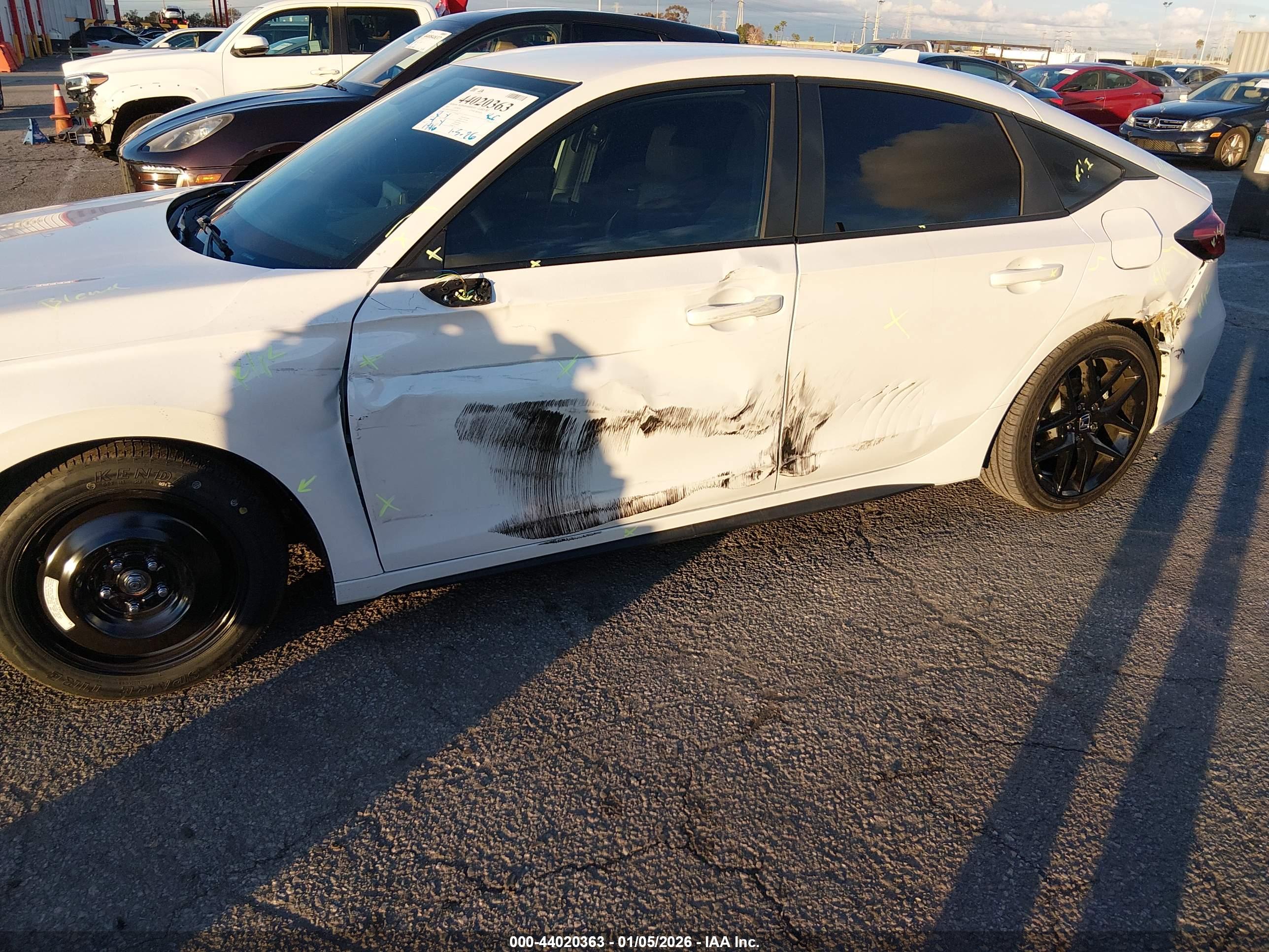 HONDA CIVIC image 6
