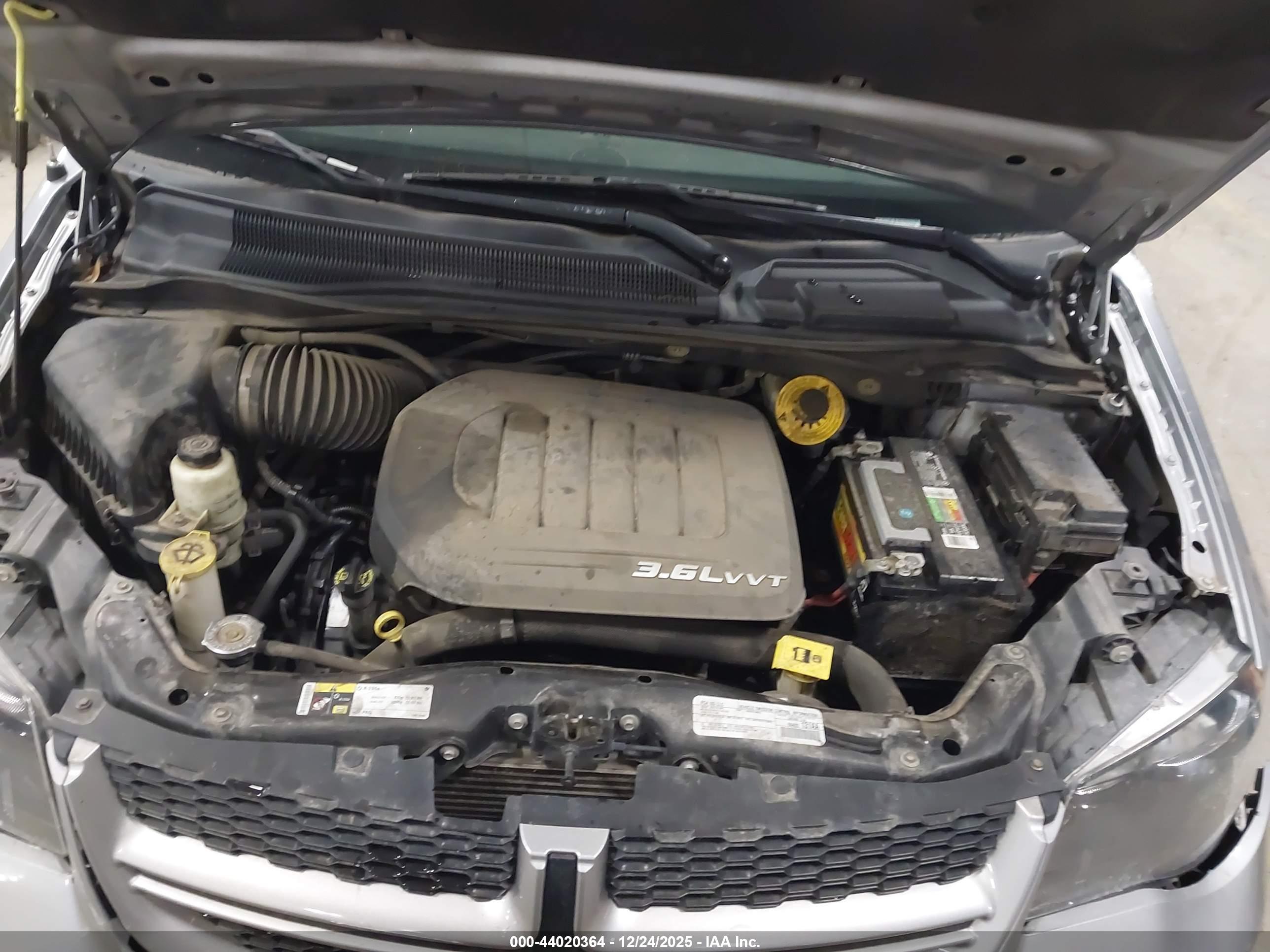 DODGE GRAND image 10