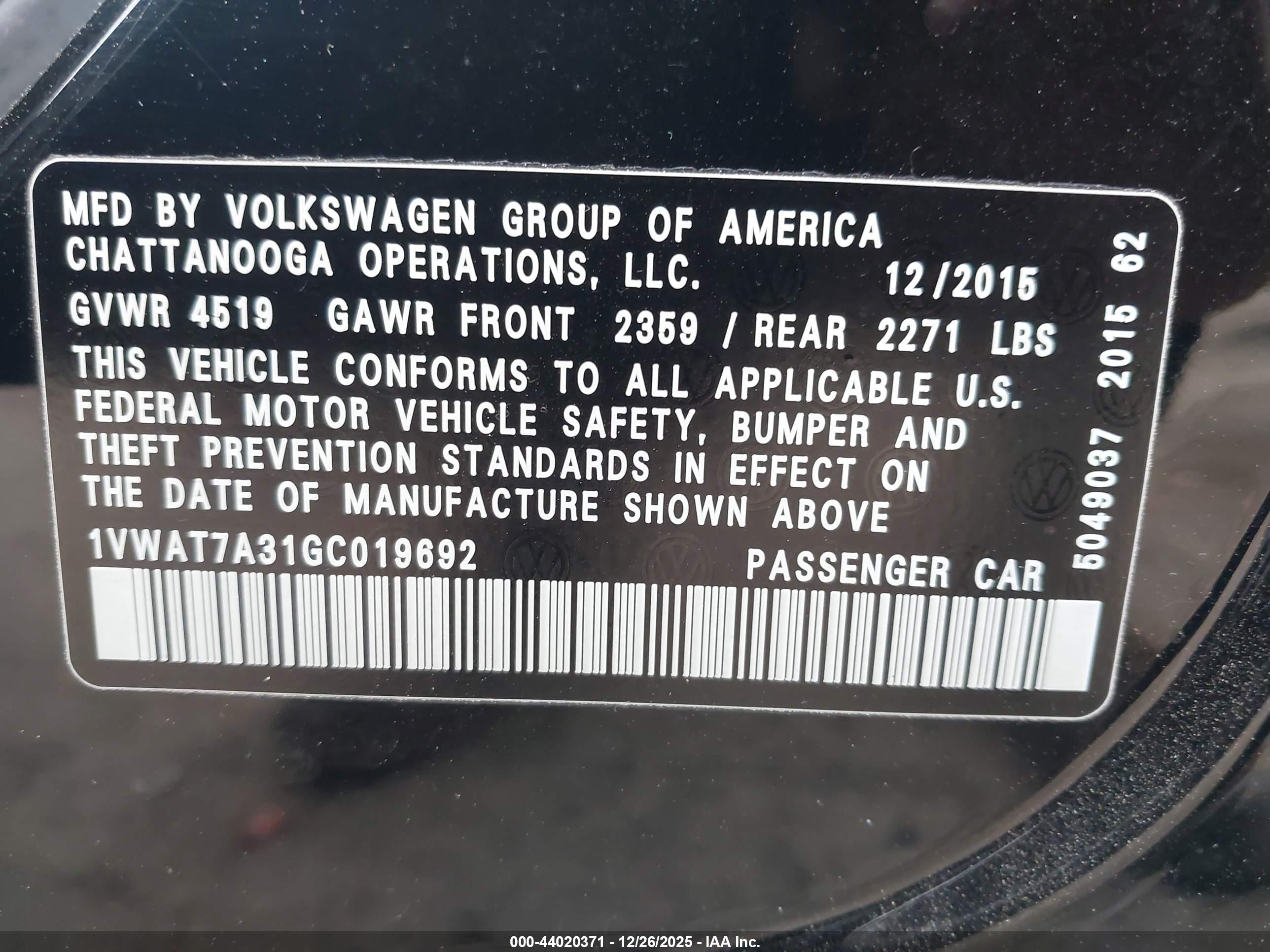 VOLKSWAGEN PASSAT image 9