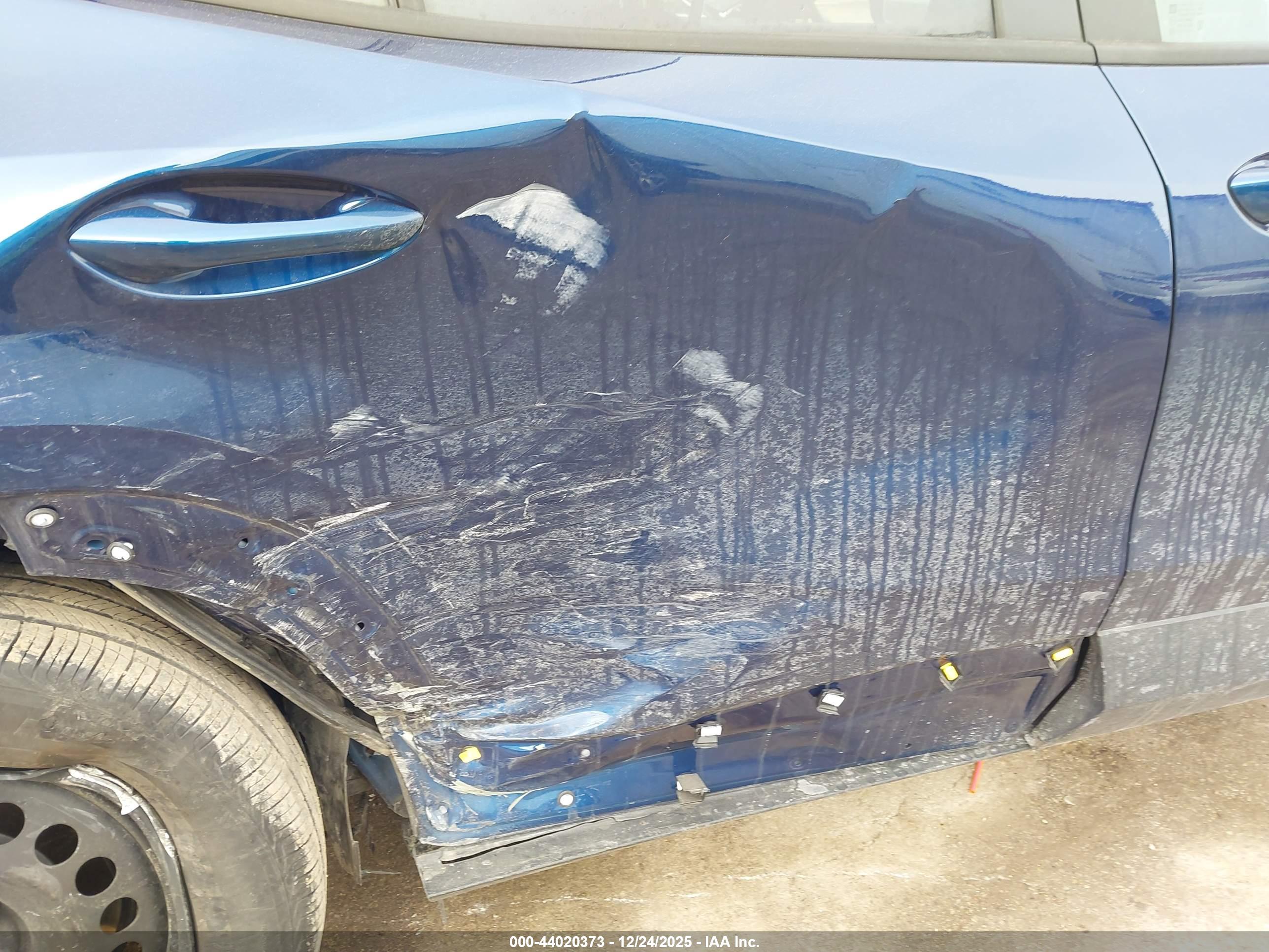 CHEVROLET TRAX image 6