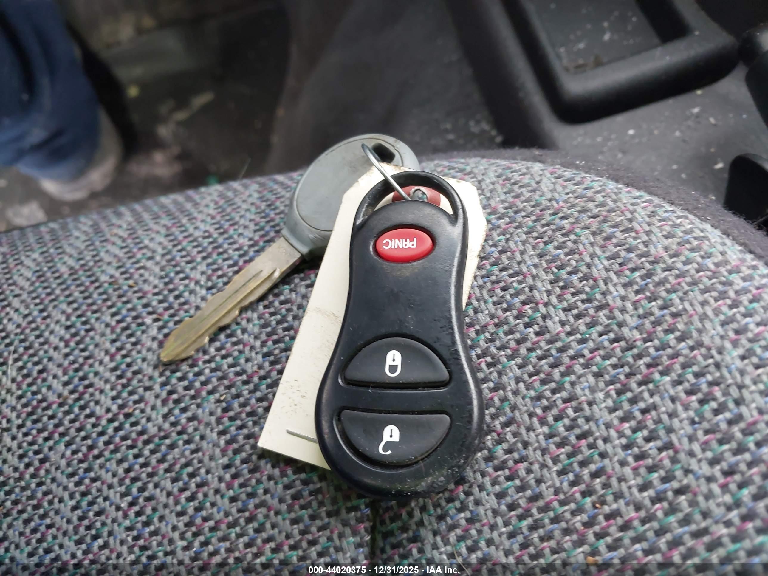 JEEP CHEROKEE image 11