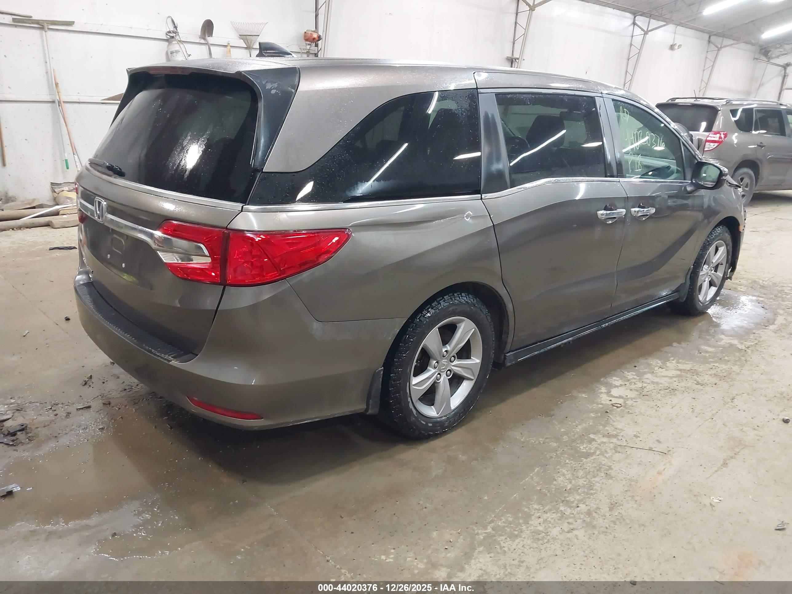 HONDA ODYSSEY image 4
