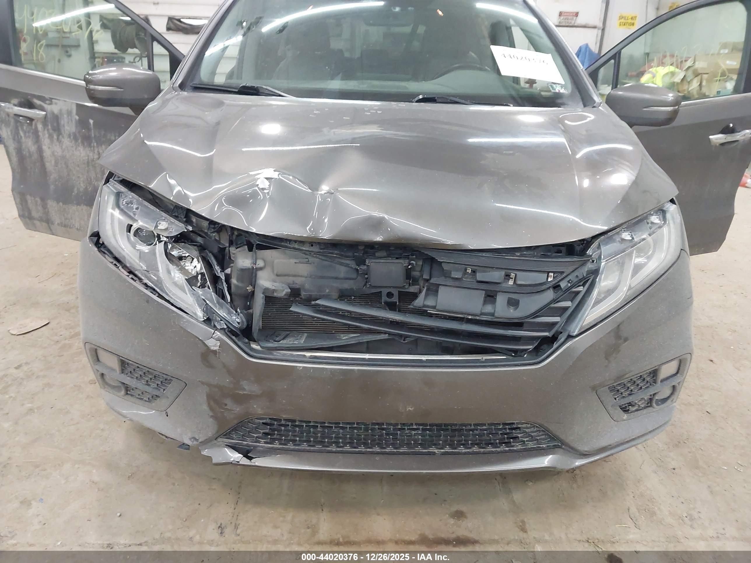 HONDA ODYSSEY image 6
