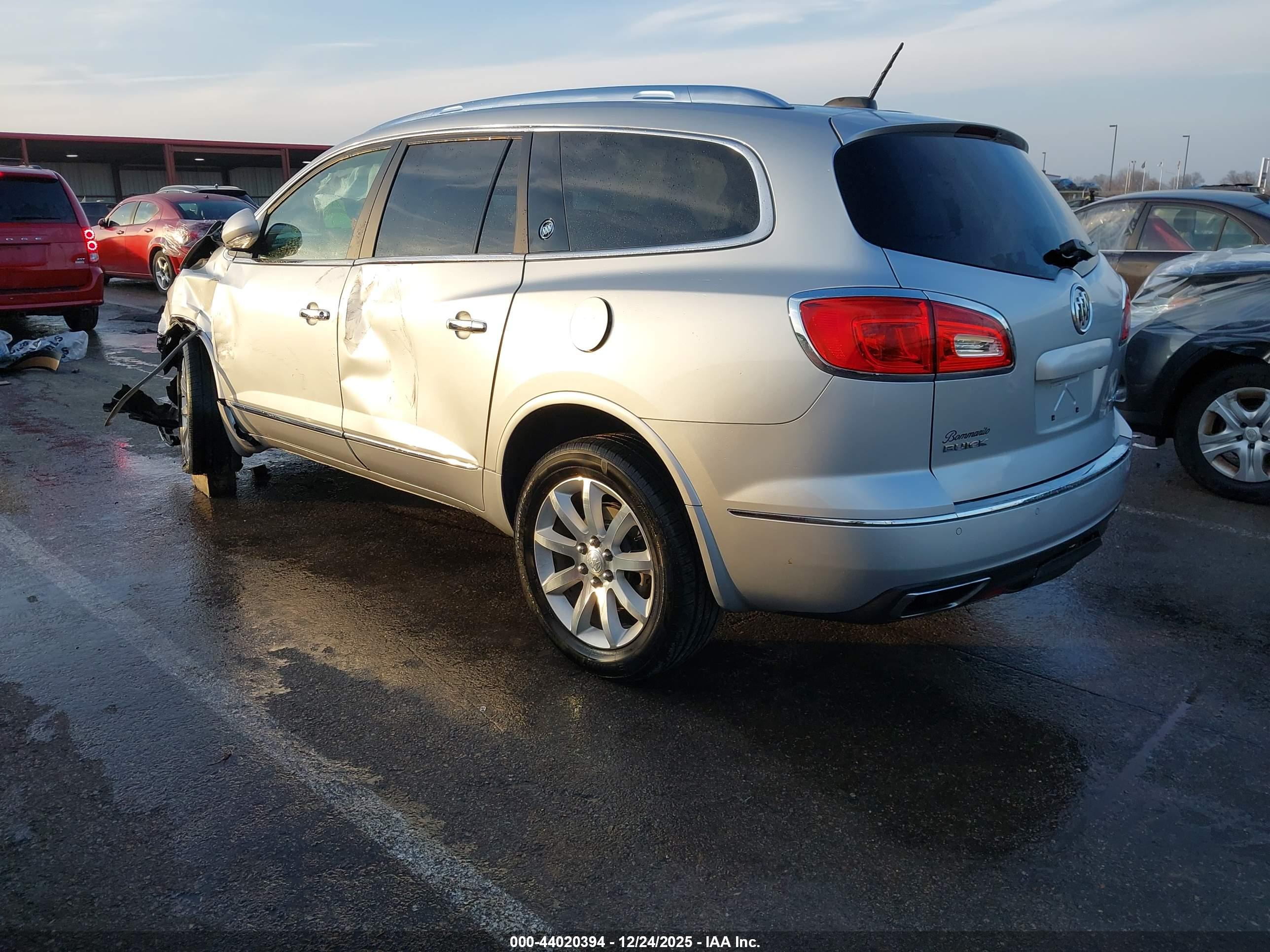 BUICK ENCLAVE image 3