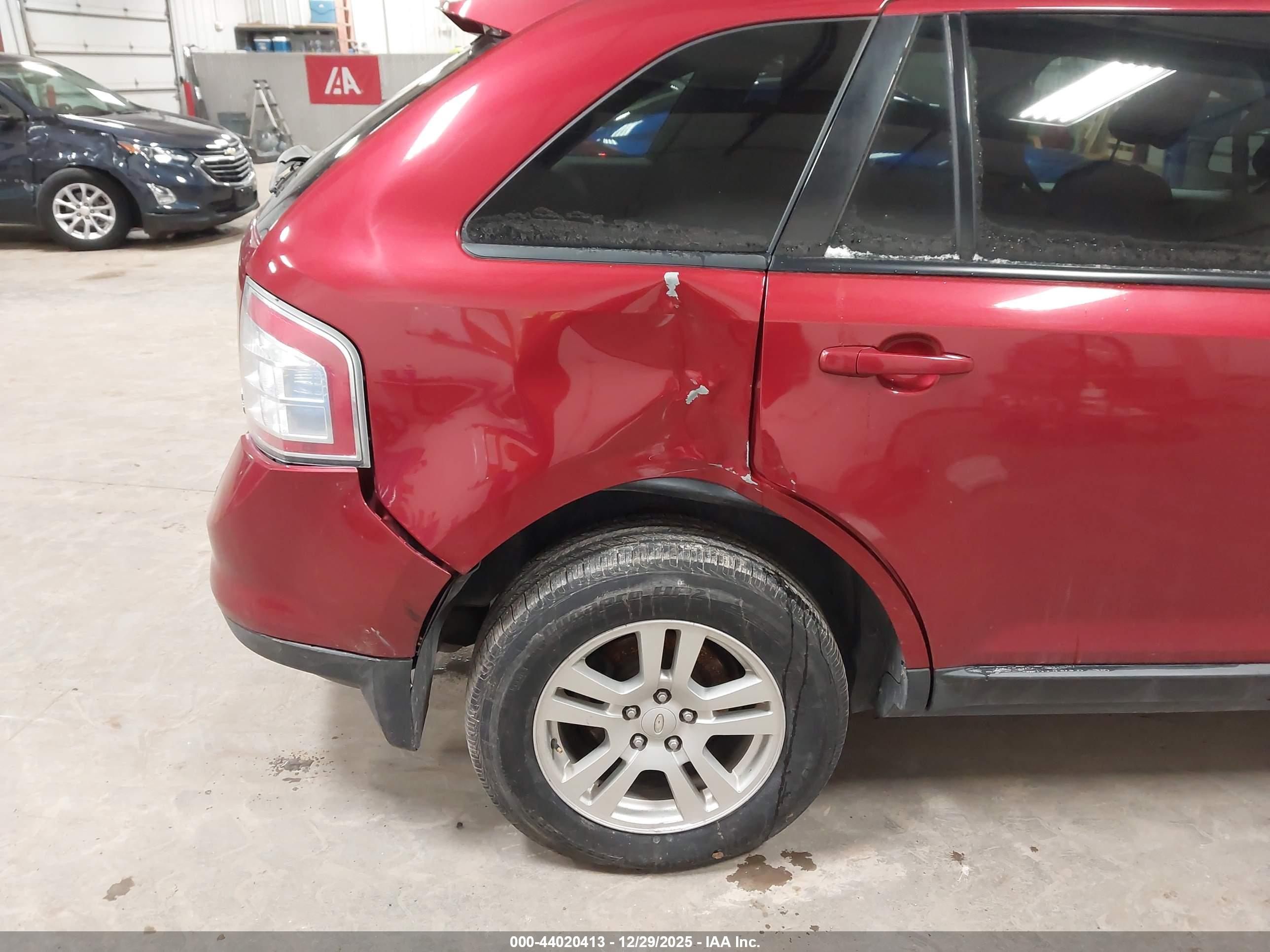 FORD EDGE image 6