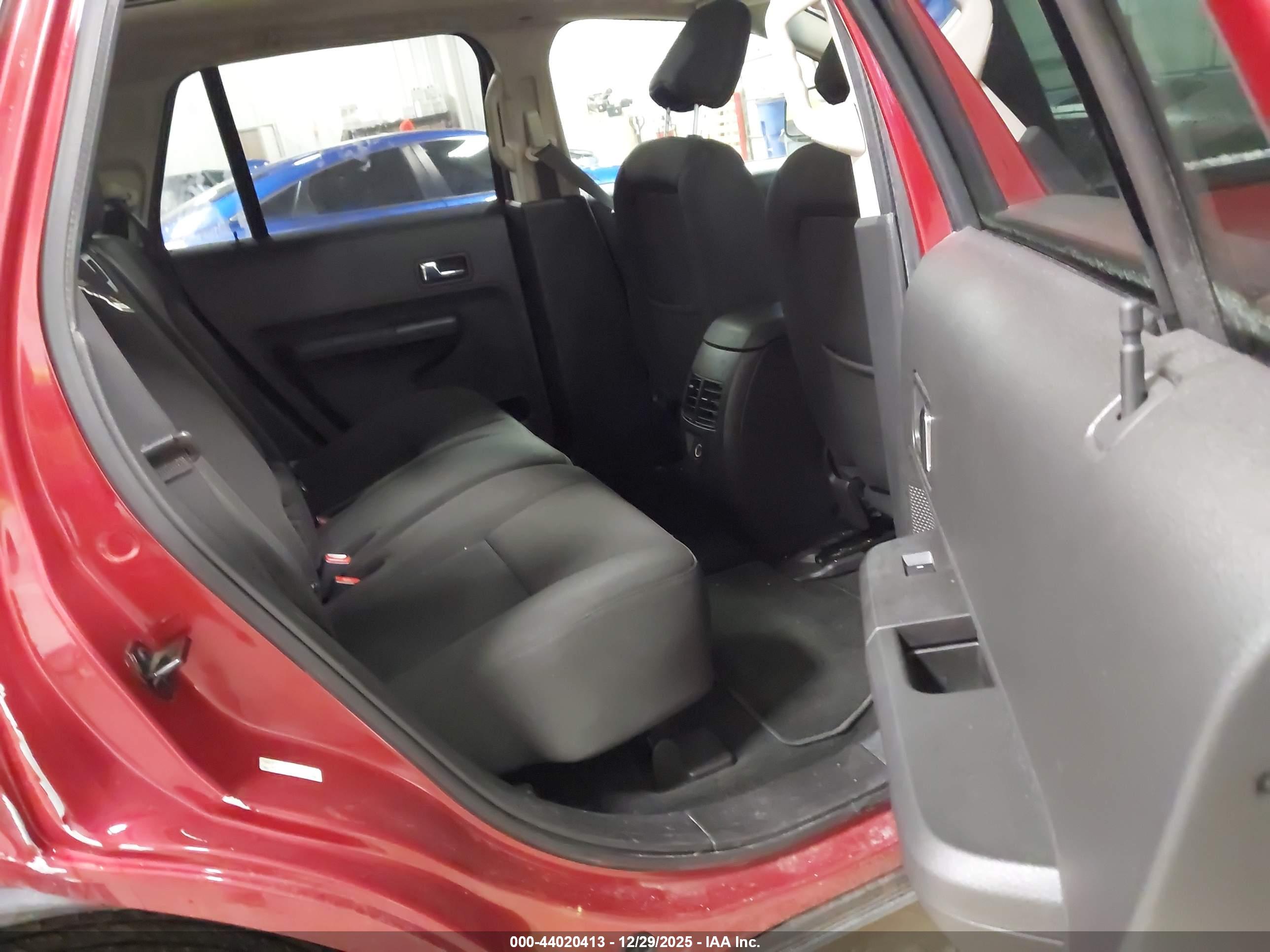 FORD EDGE image 8