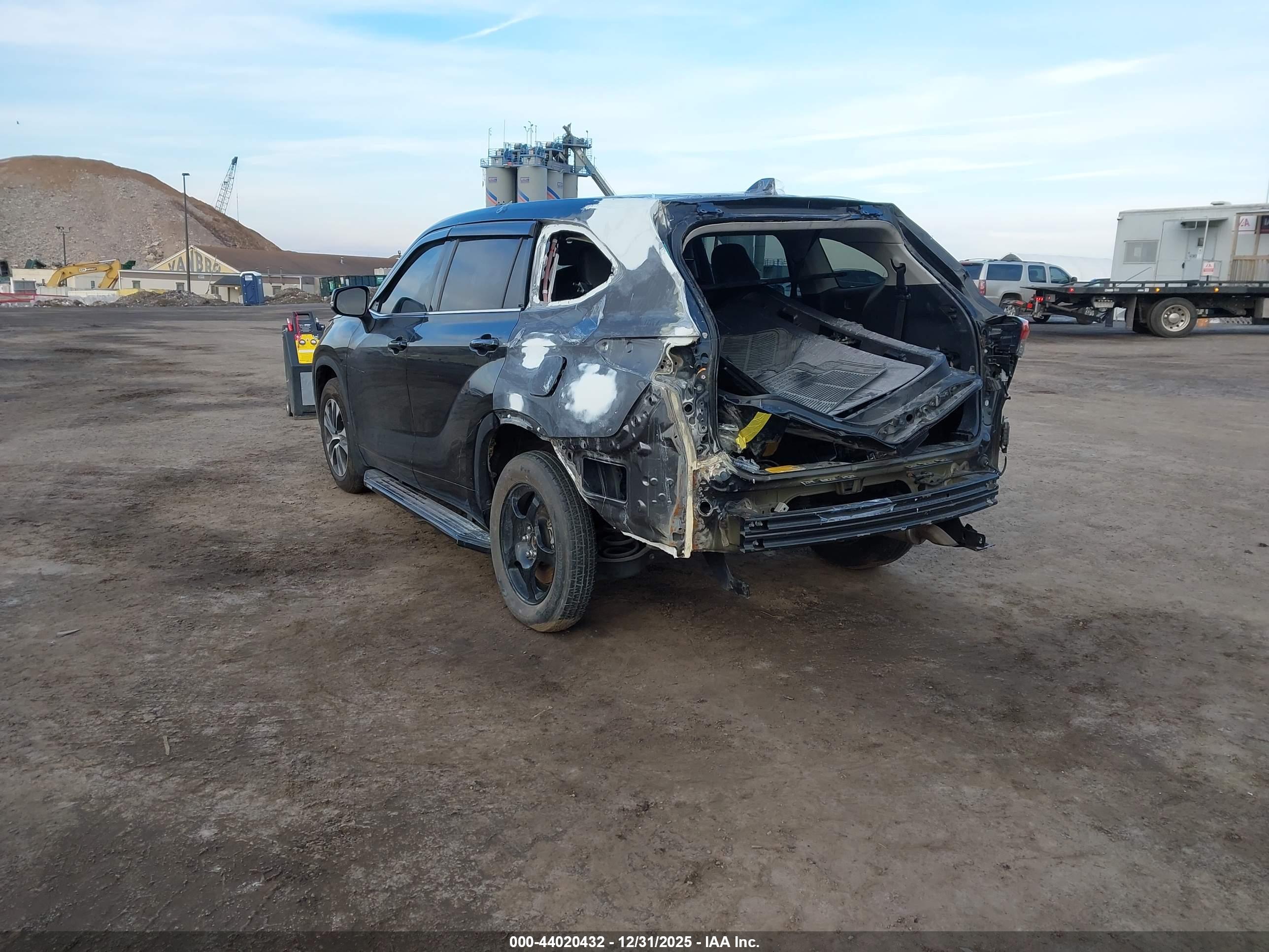 TOYOTA HIGHLANDER image 3