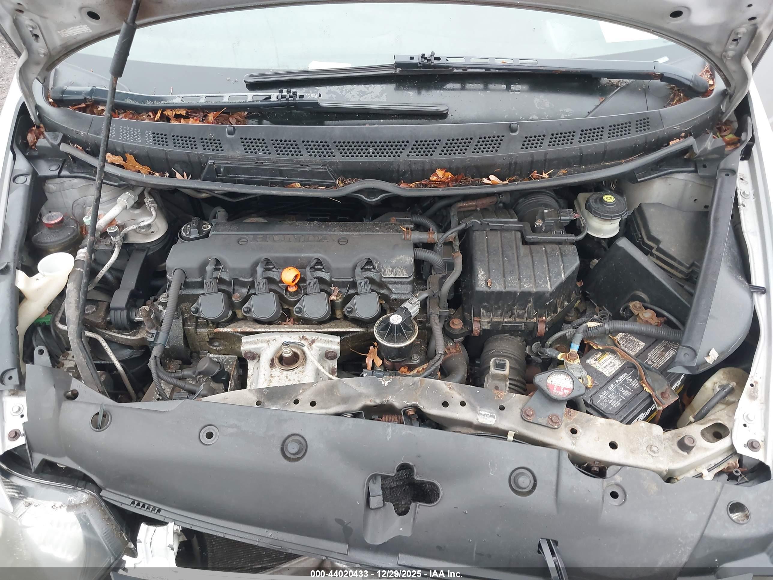 HONDA CIVIC image 10