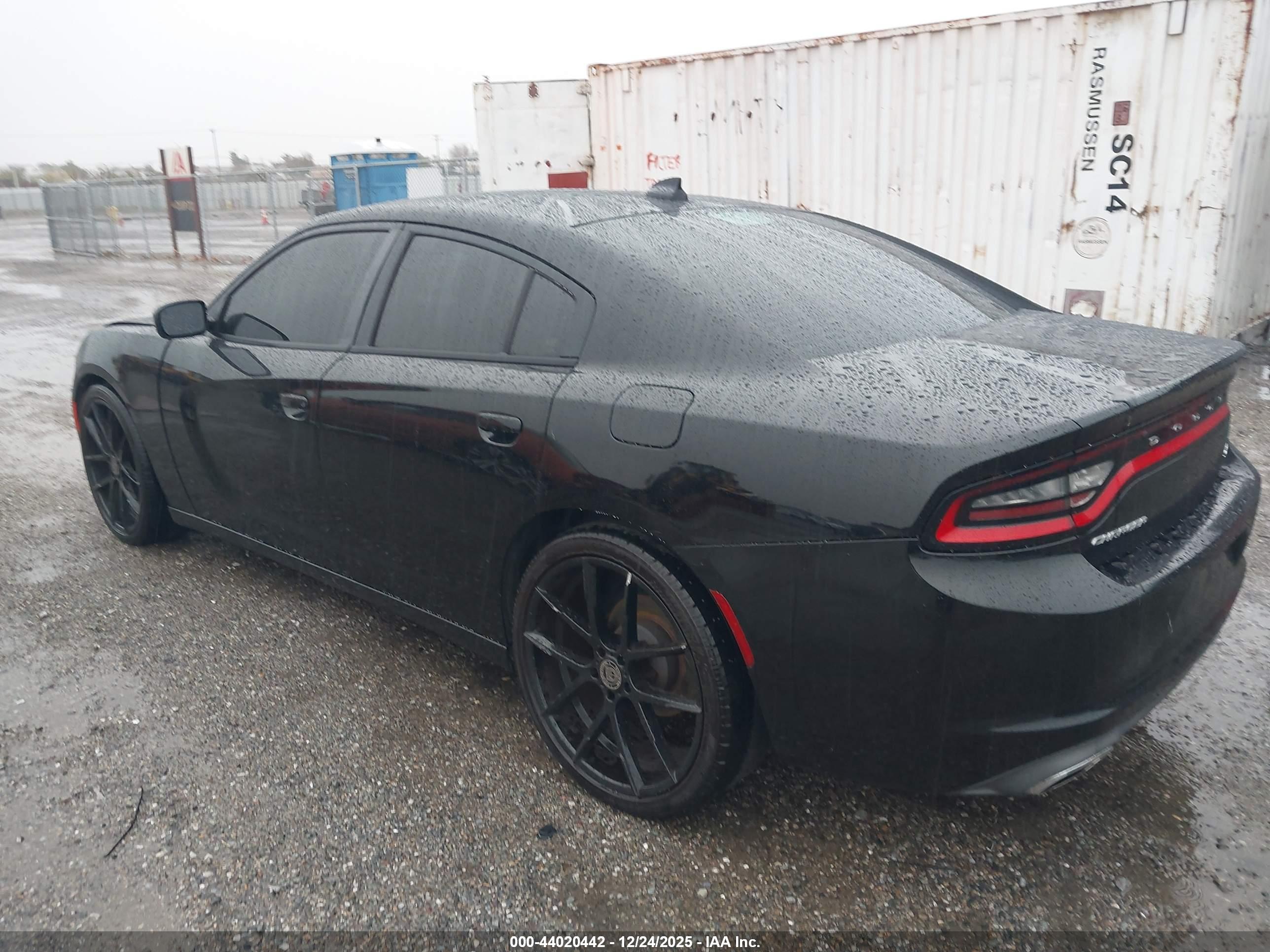DODGE CHARGER image 3