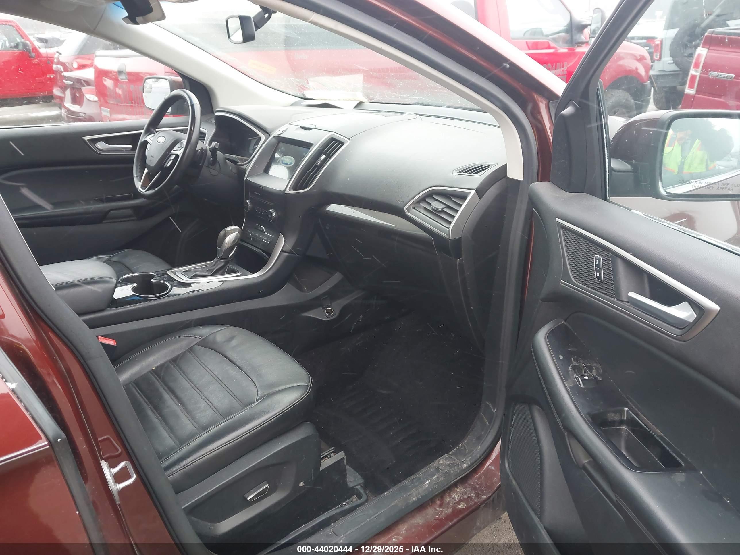 FORD EDGE image 5