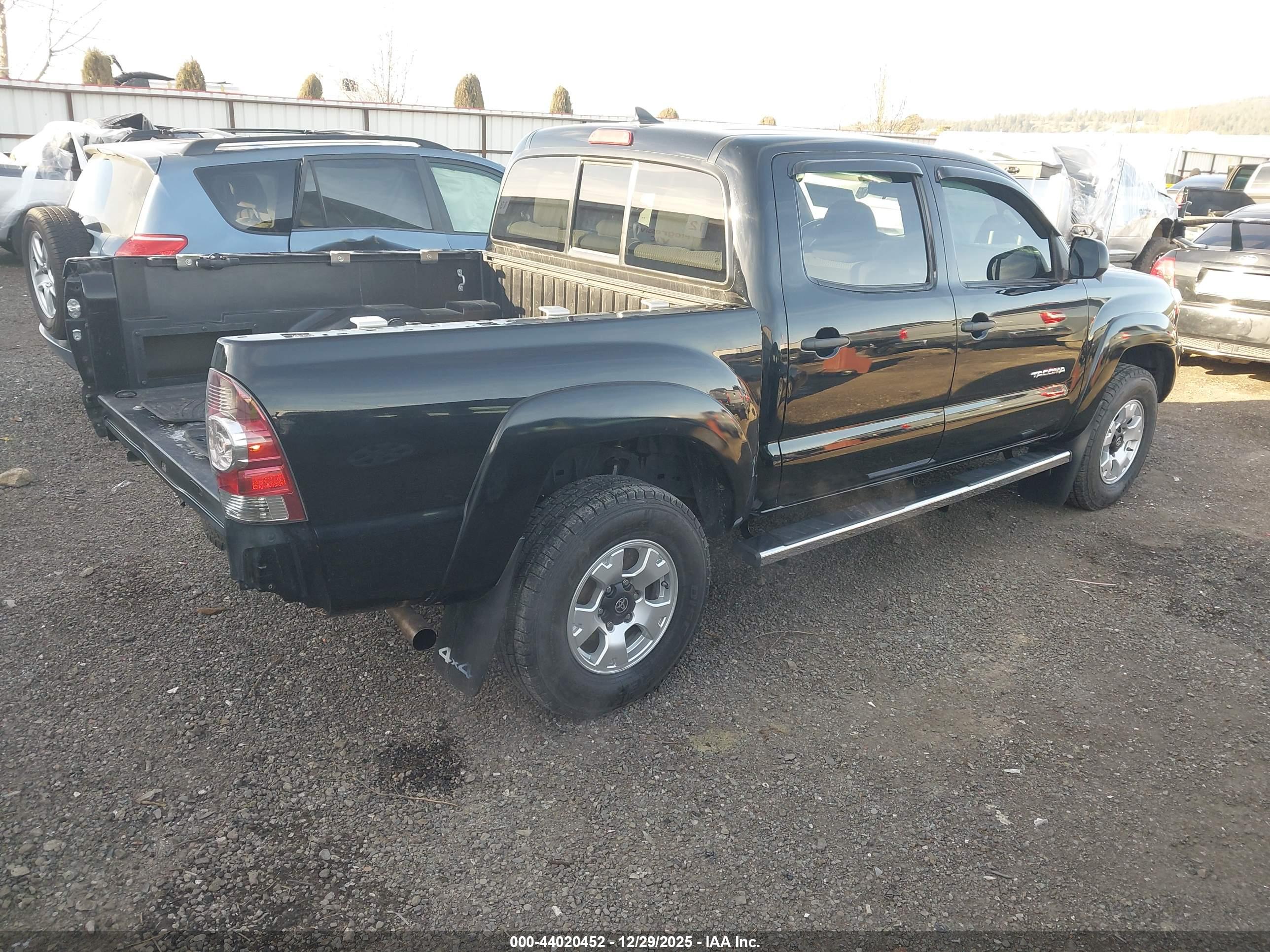 TOYOTA TACOMA image 4