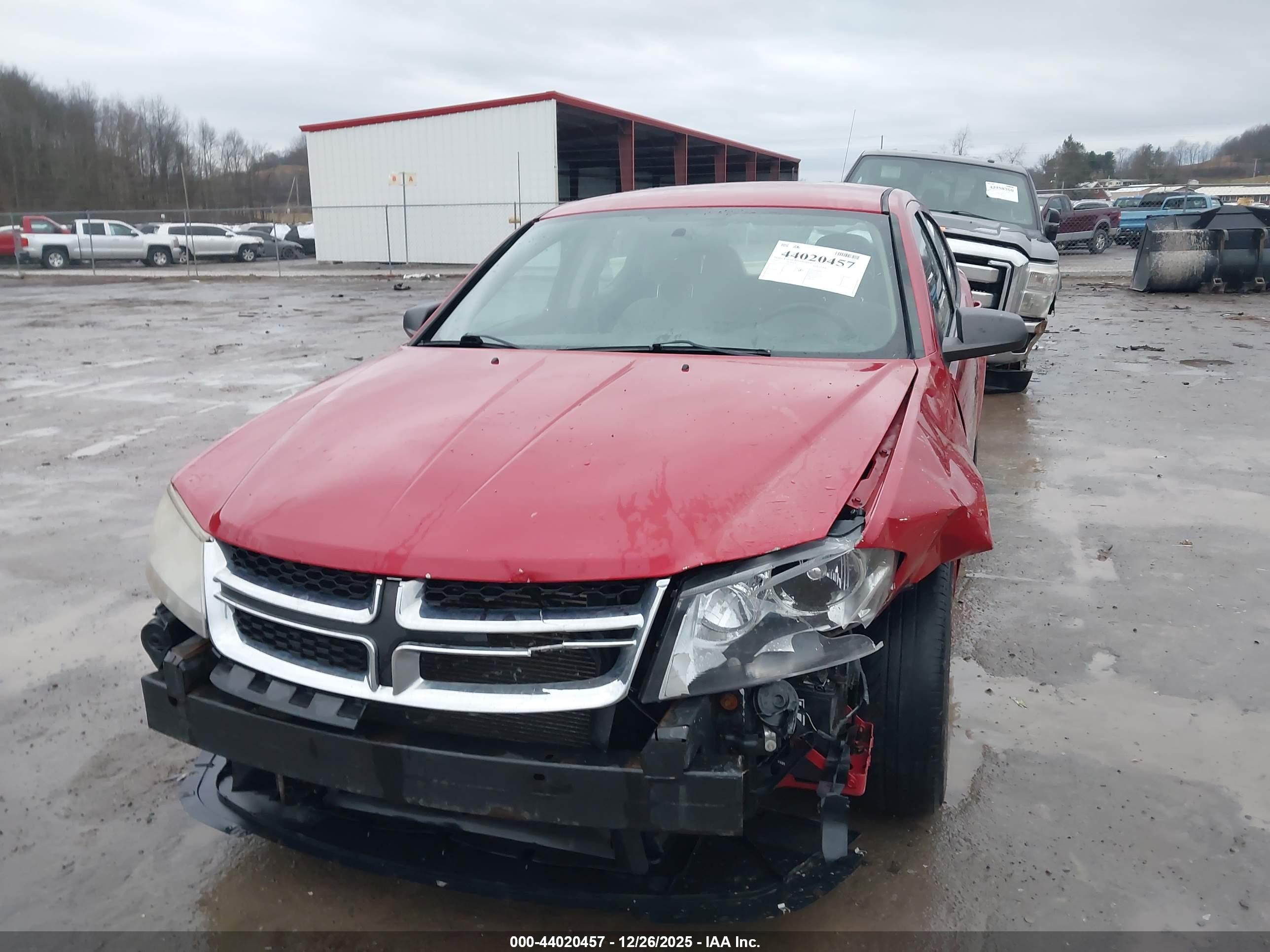 DODGE AVENGER image 6