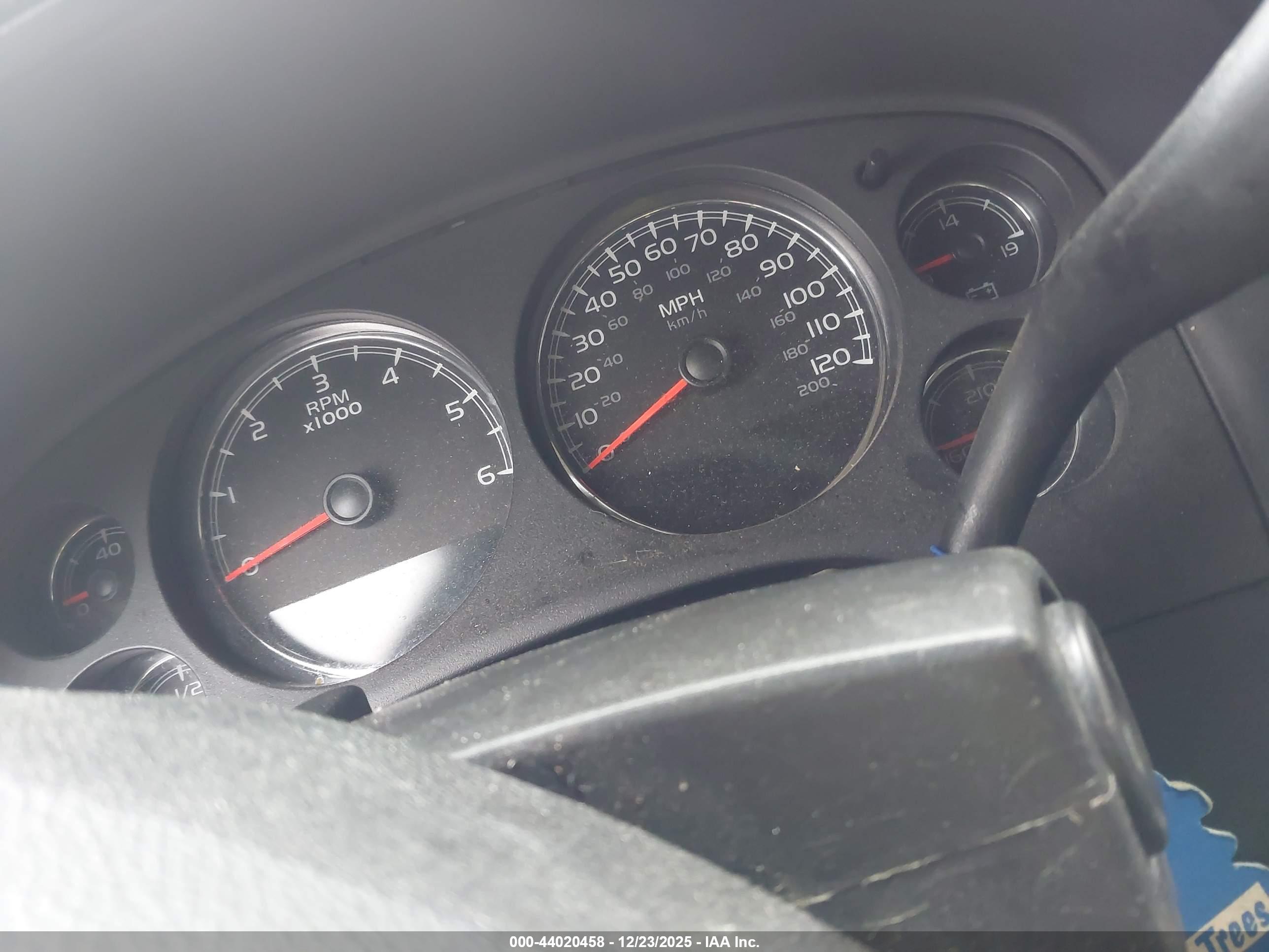 GMC SIERRA image 7
