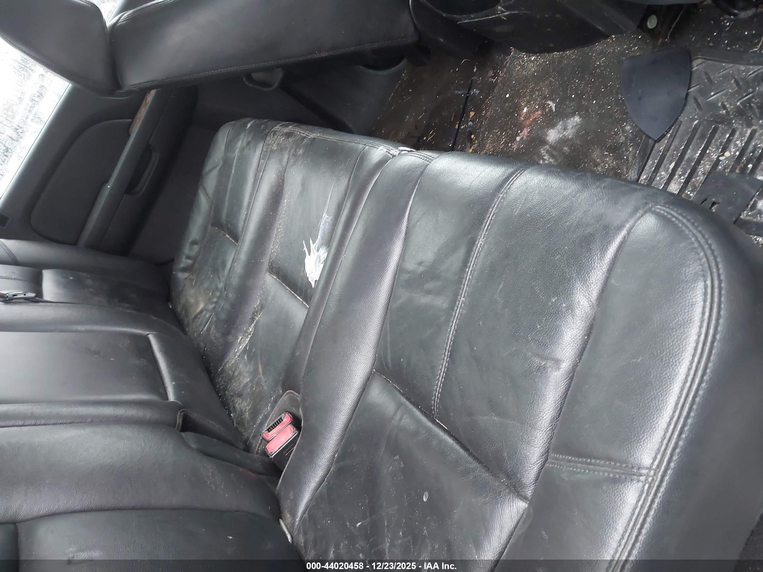 GMC SIERRA image 8