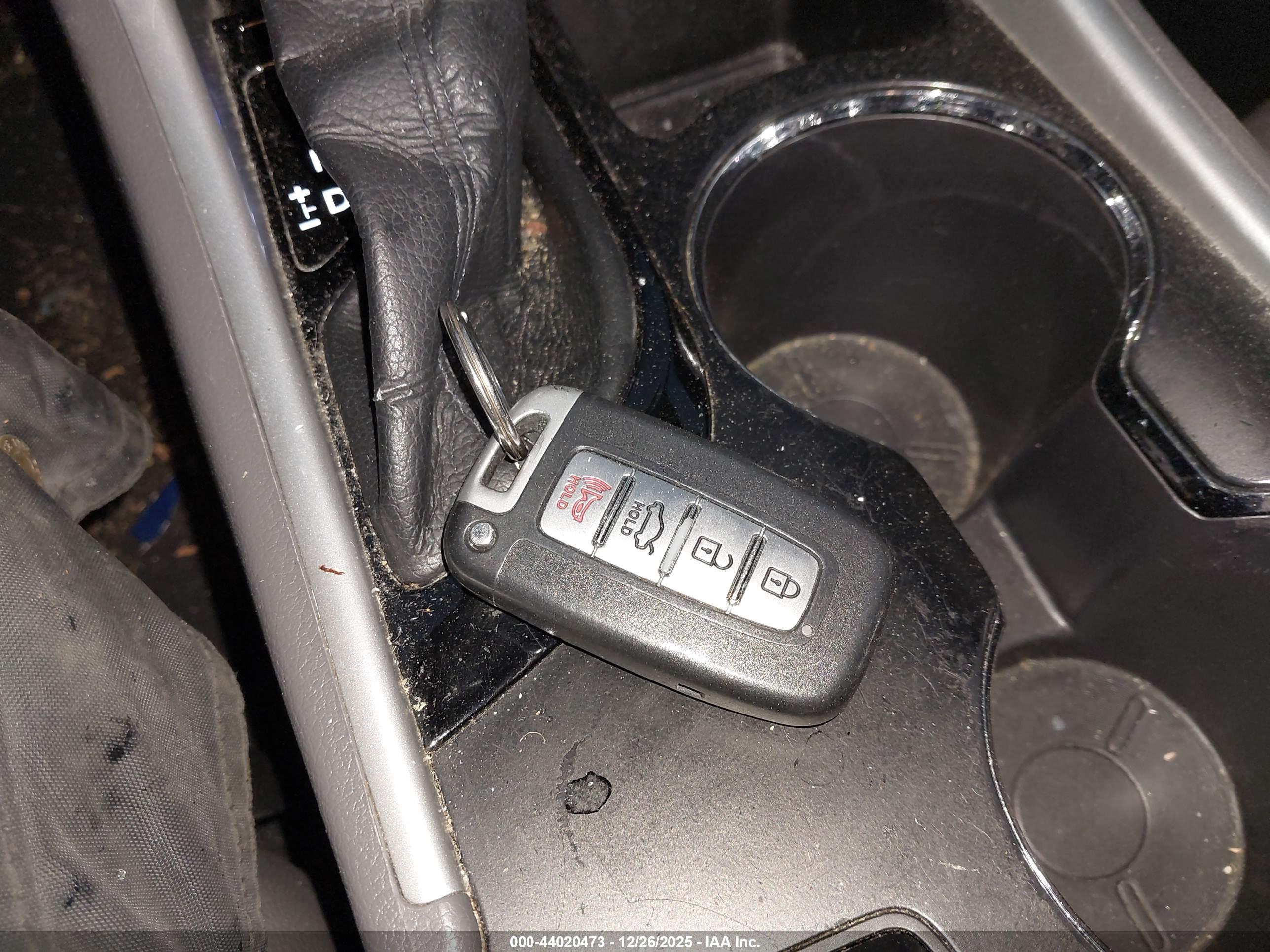 HYUNDAI SONATA image 11