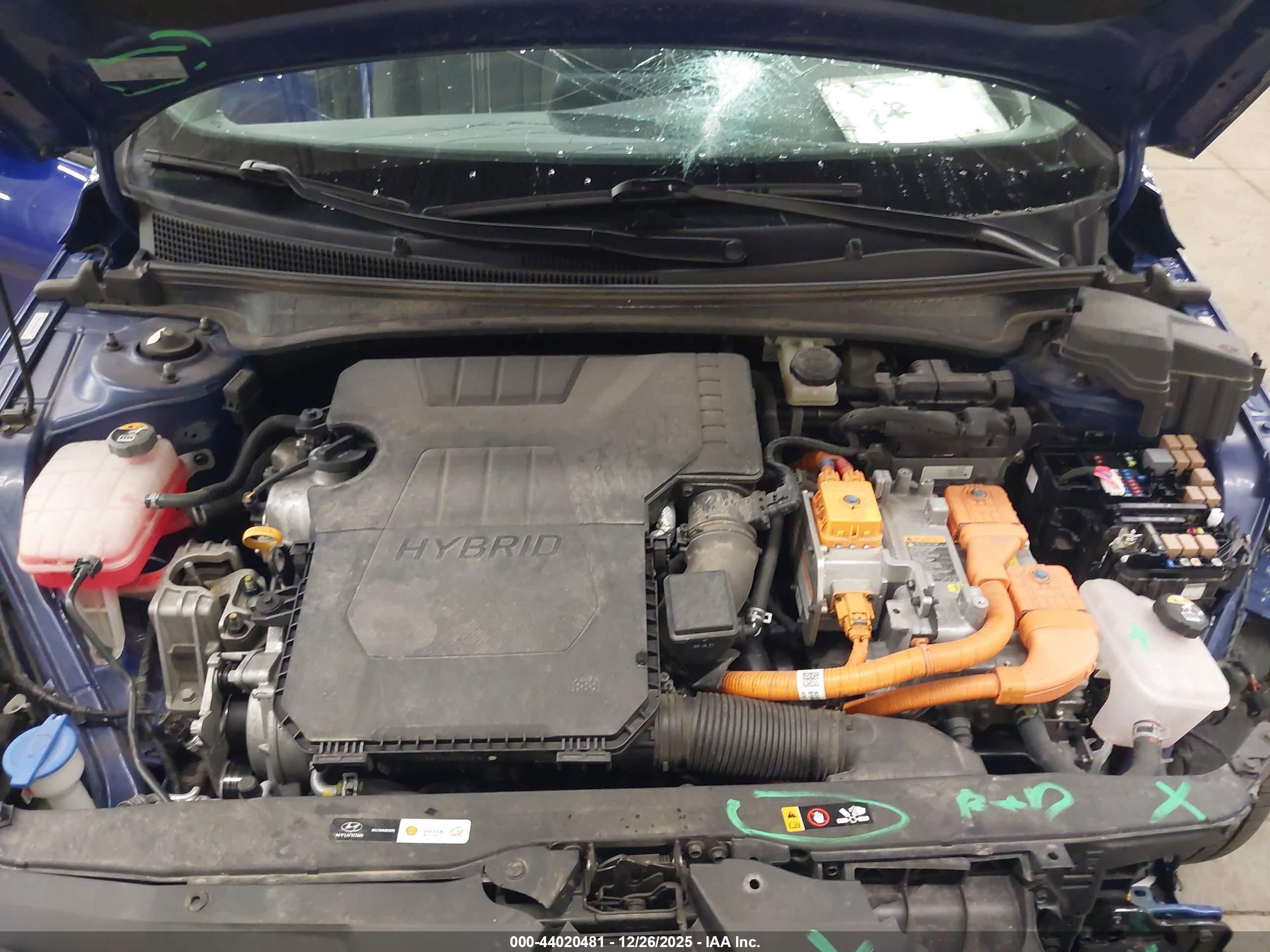HYUNDAI ELANTRA image 10