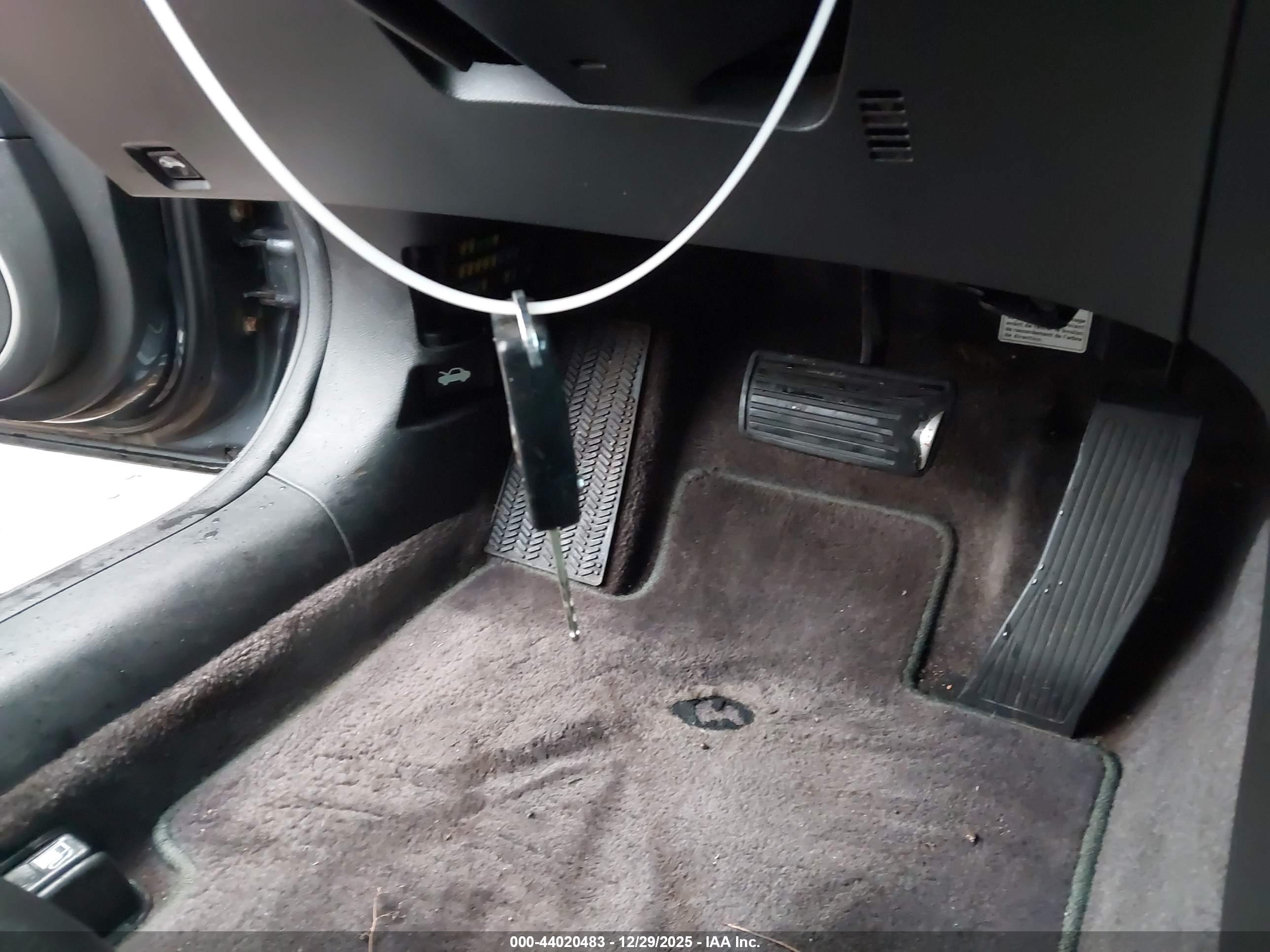 ACURA TL image 11