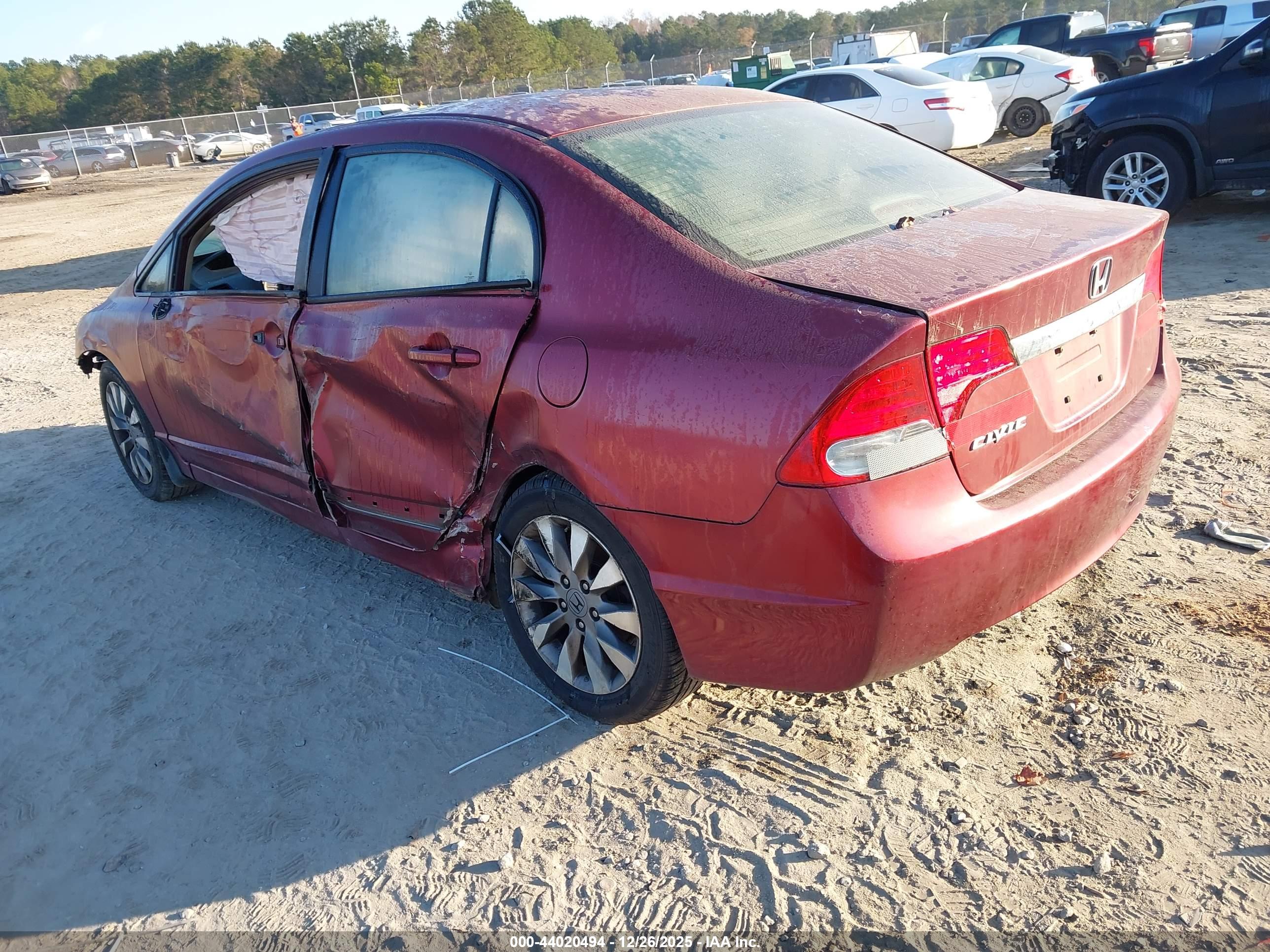 HONDA CIVIC image 3