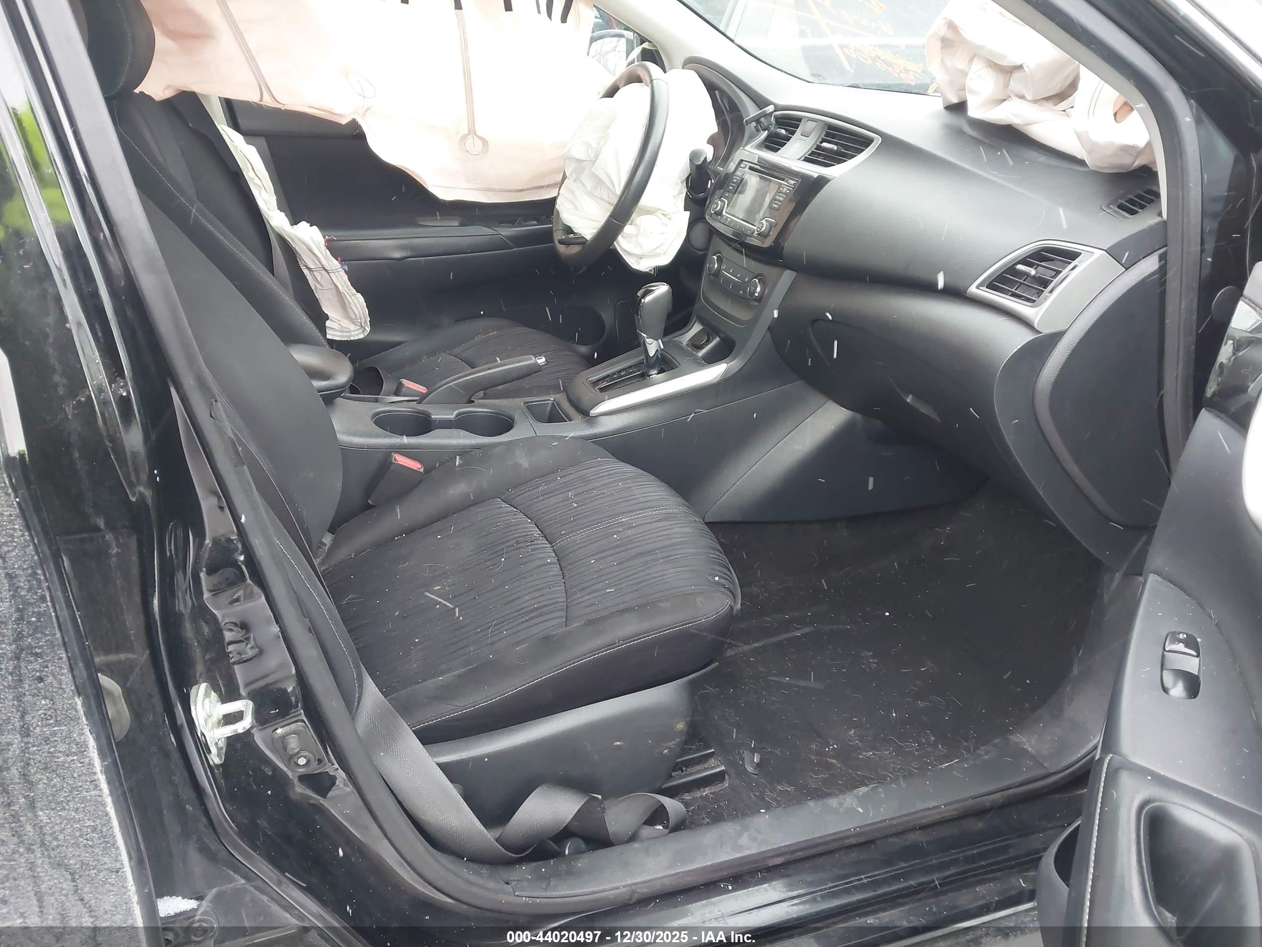 NISSAN SENTRA image 5