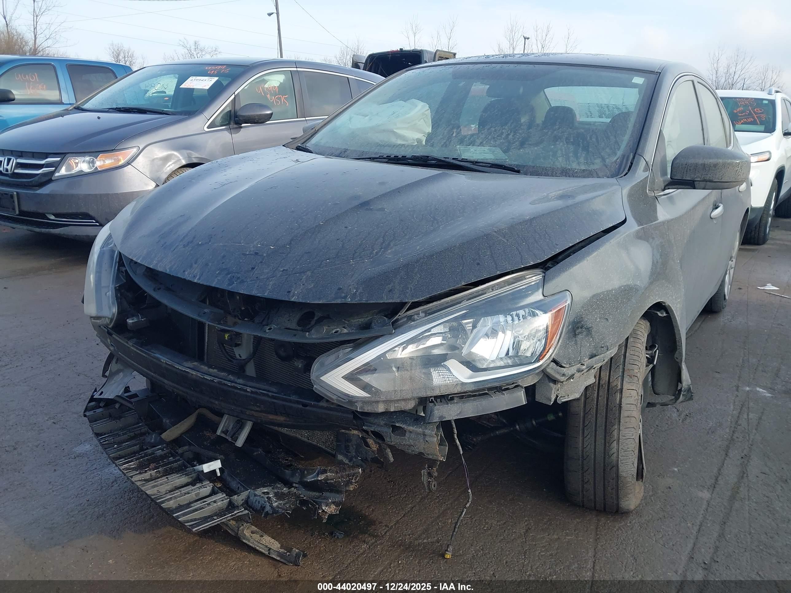 NISSAN SENTRA image 6