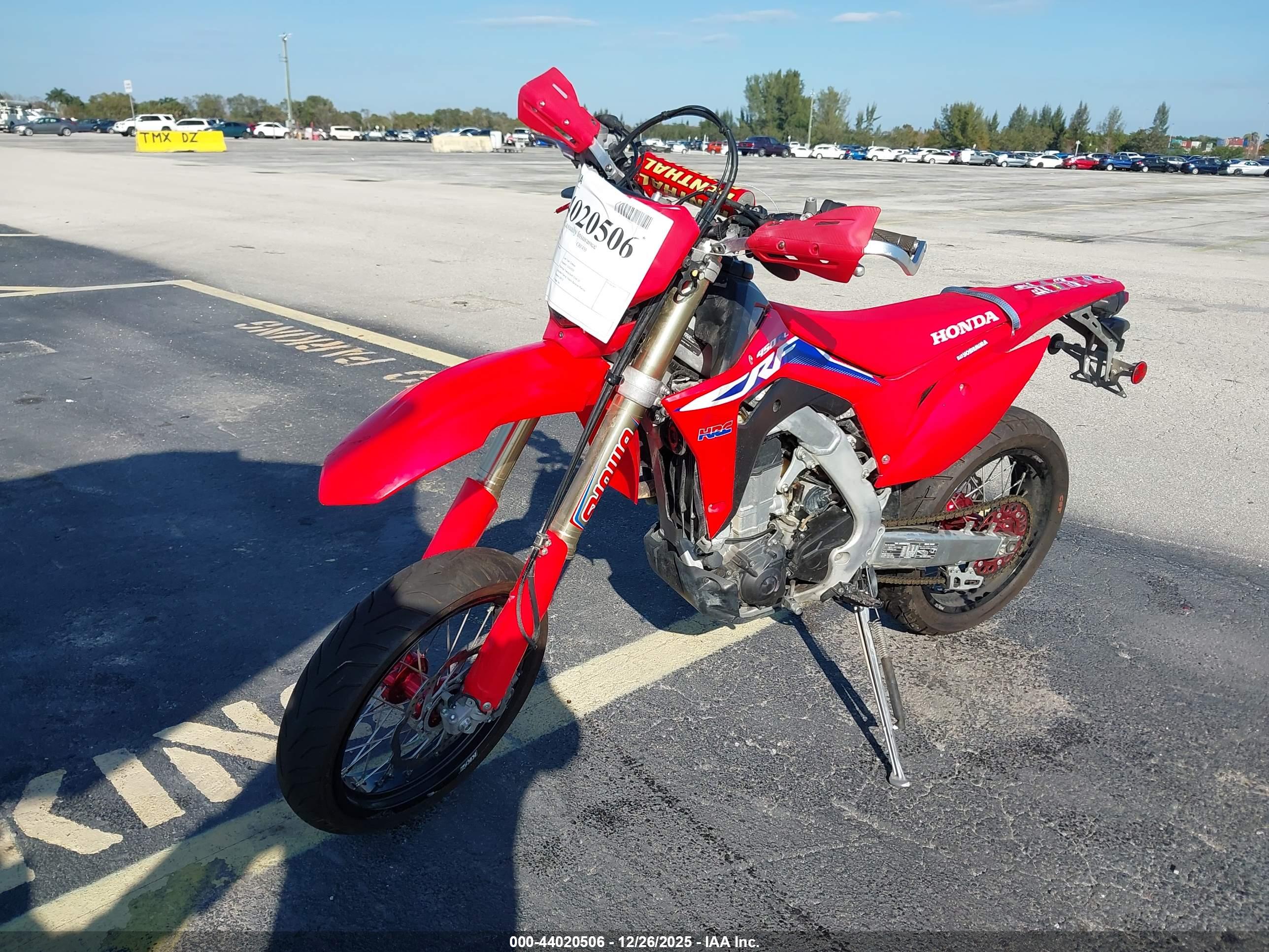 HONDA CRF450 image 2