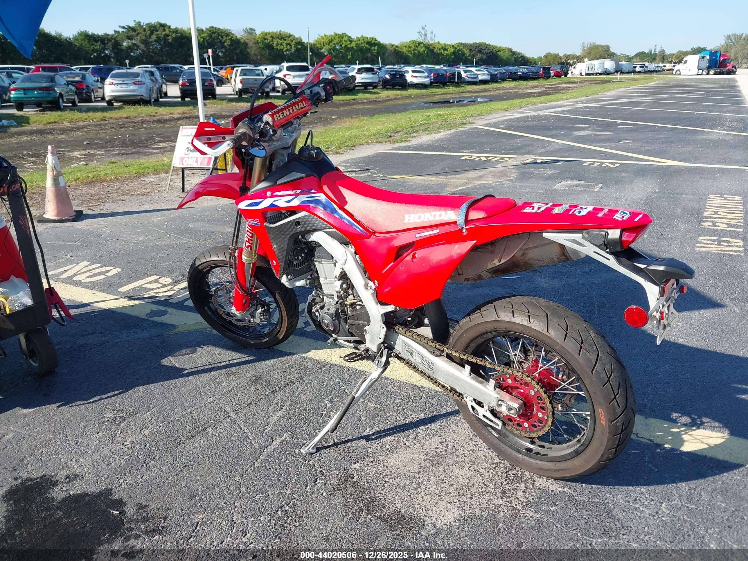 HONDA CRF450 image 3