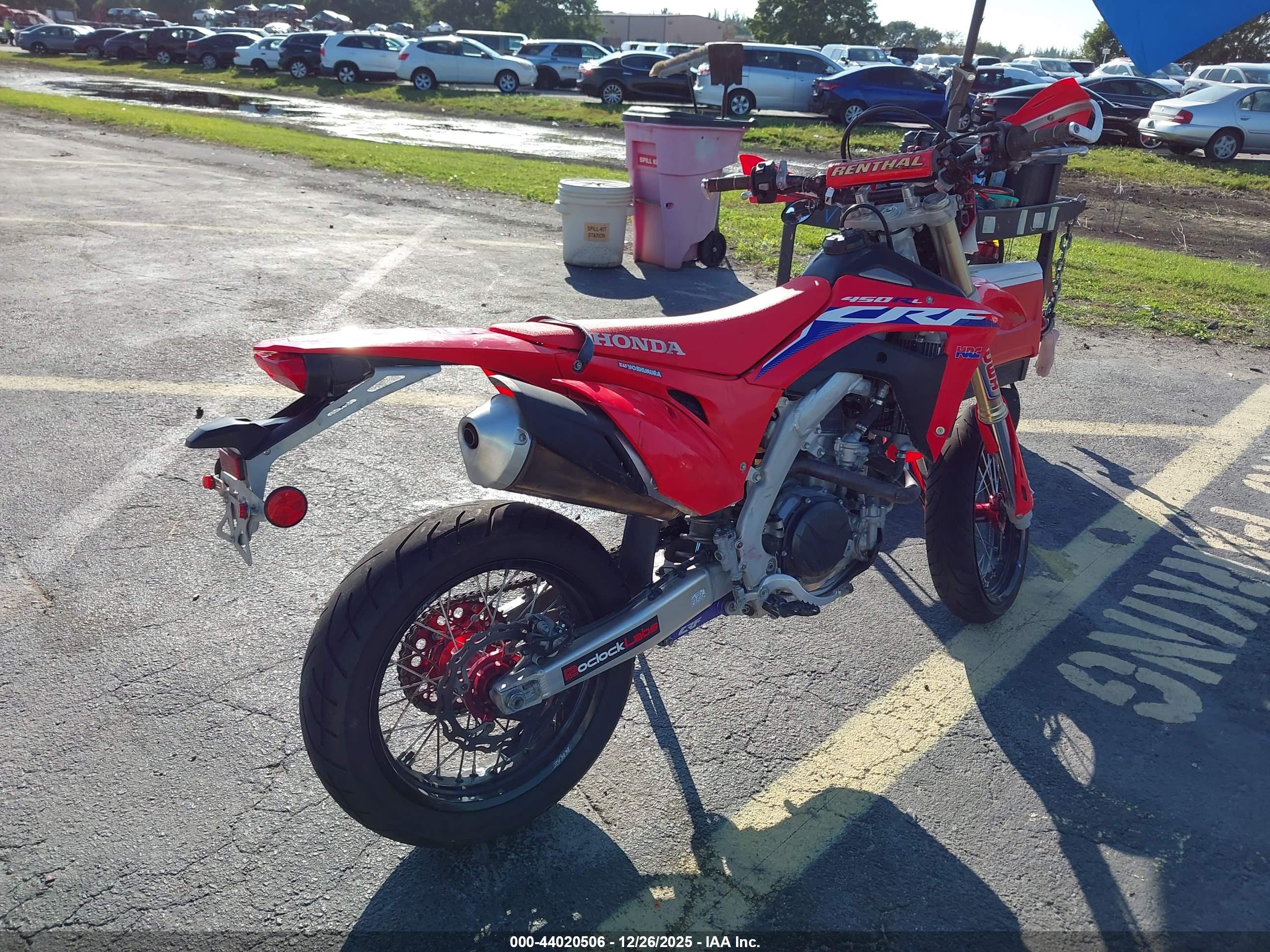 HONDA CRF450 image 4