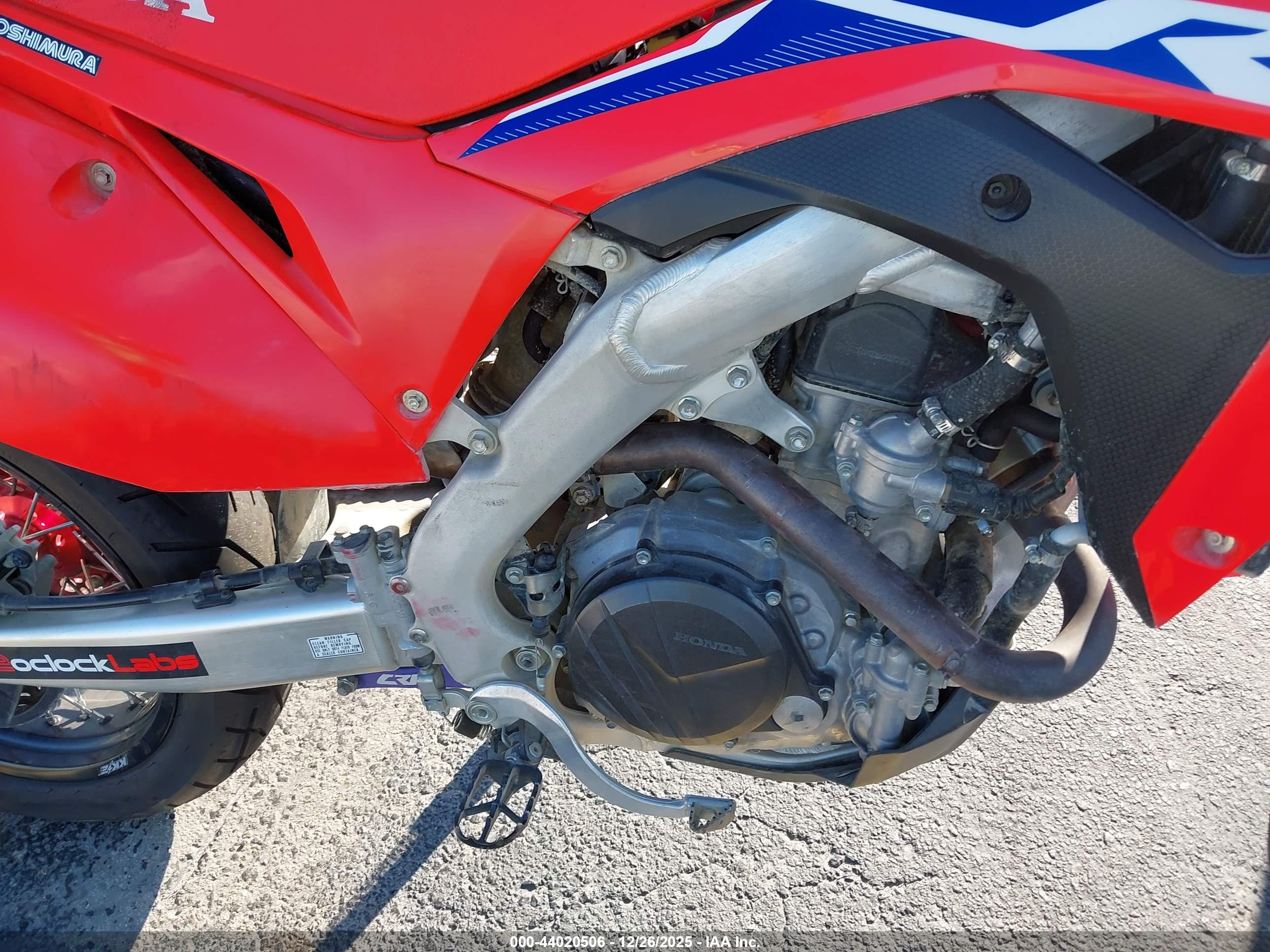 HONDA CRF450 image 8