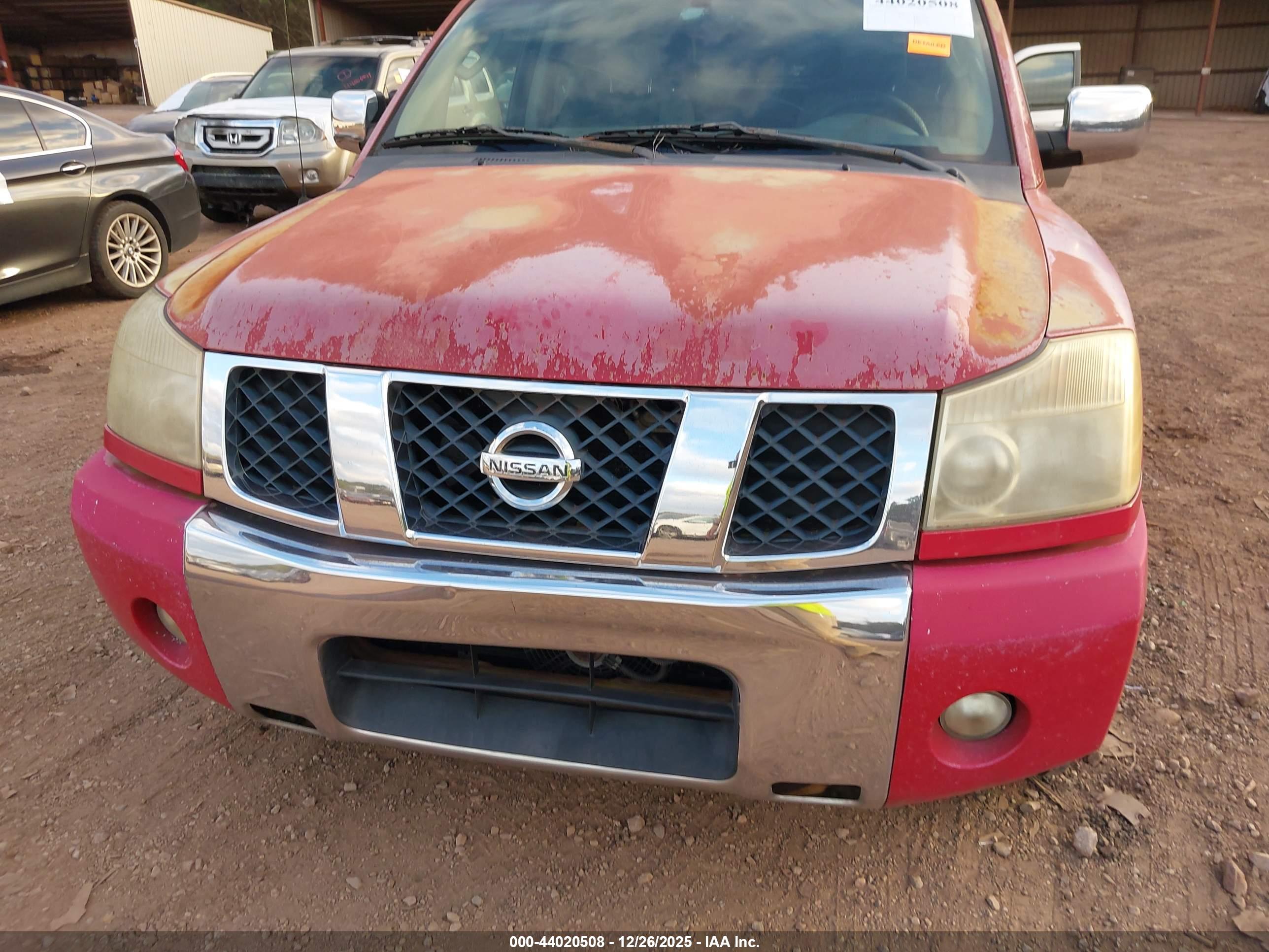 NISSAN TITAN image 6