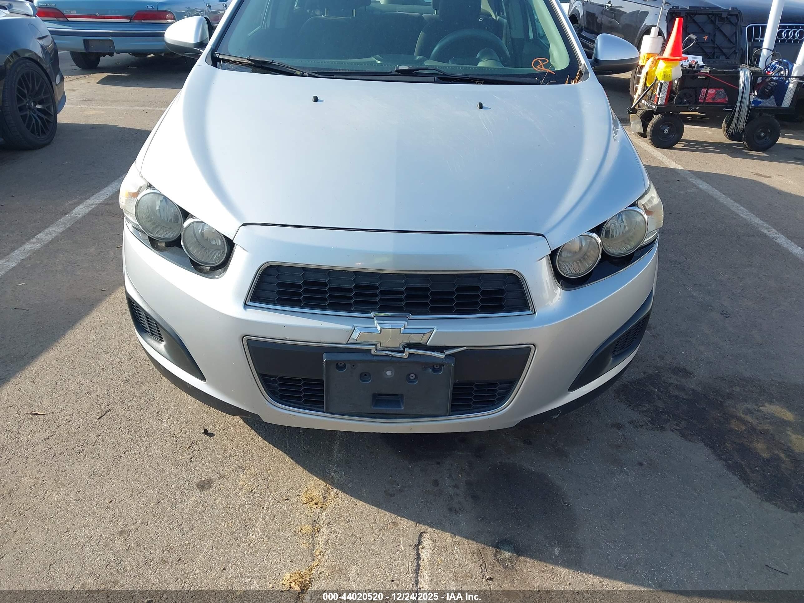 CHEVROLET SONIC image 6