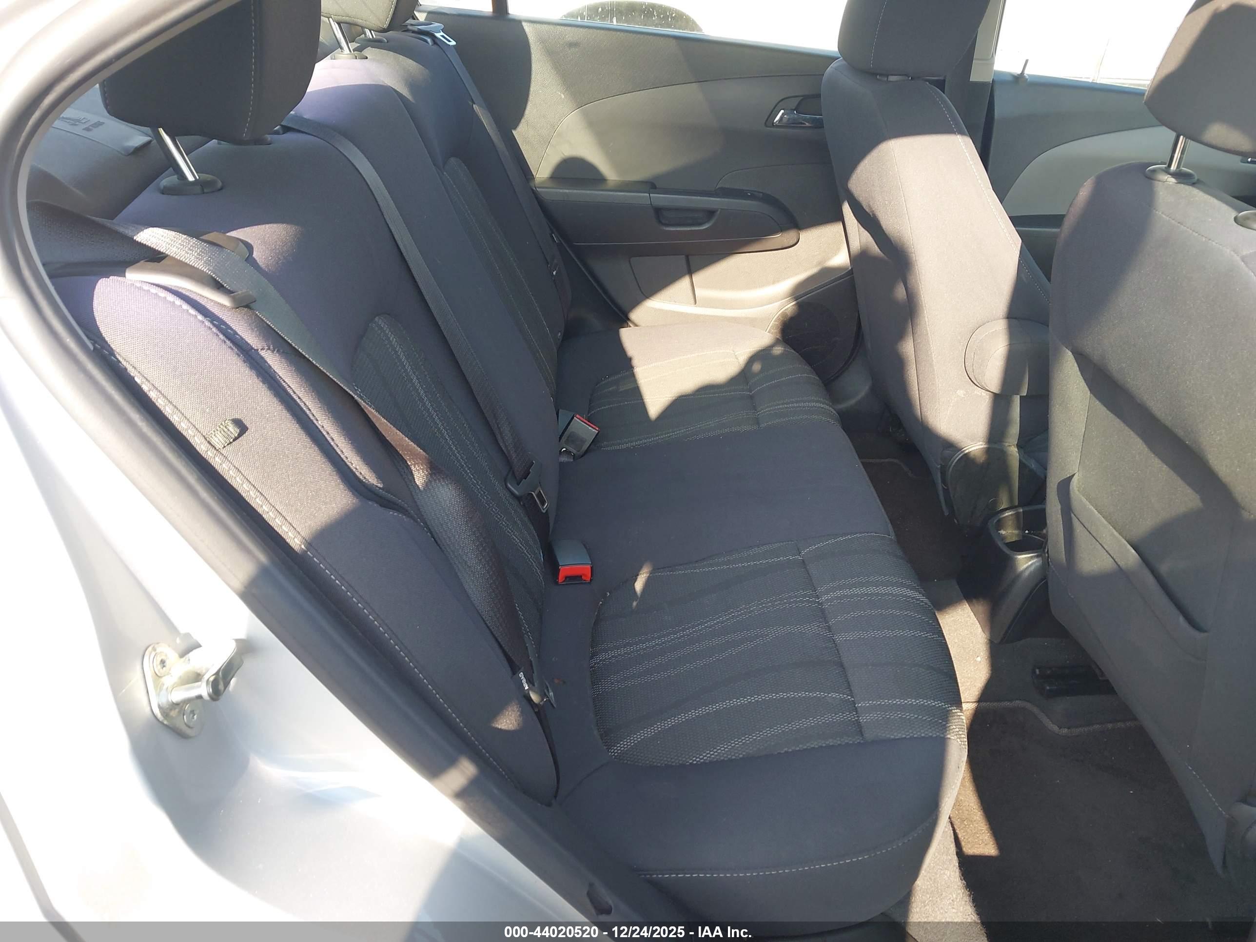 CHEVROLET SONIC image 8