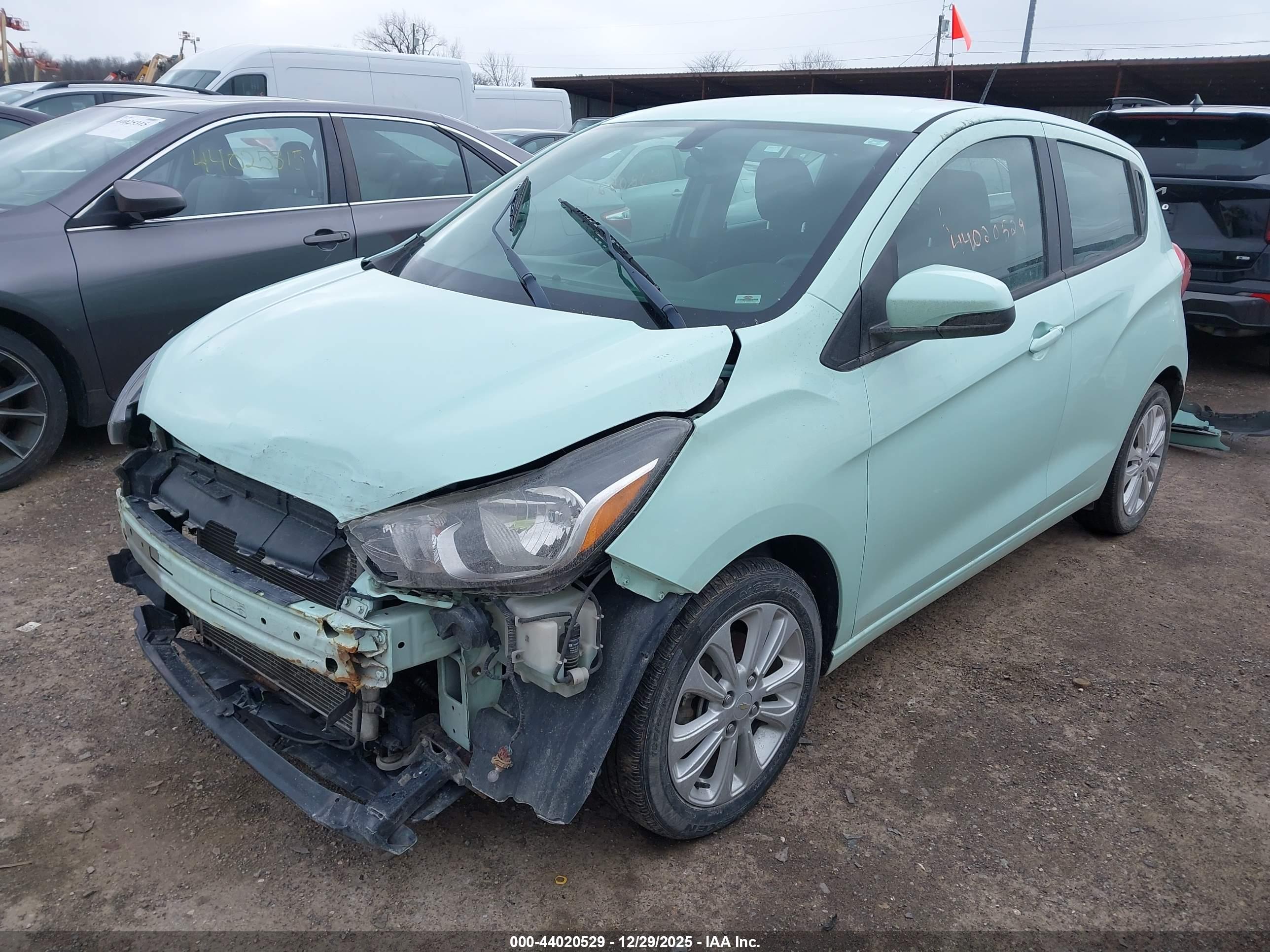 CHEVROLET SPARK image 2