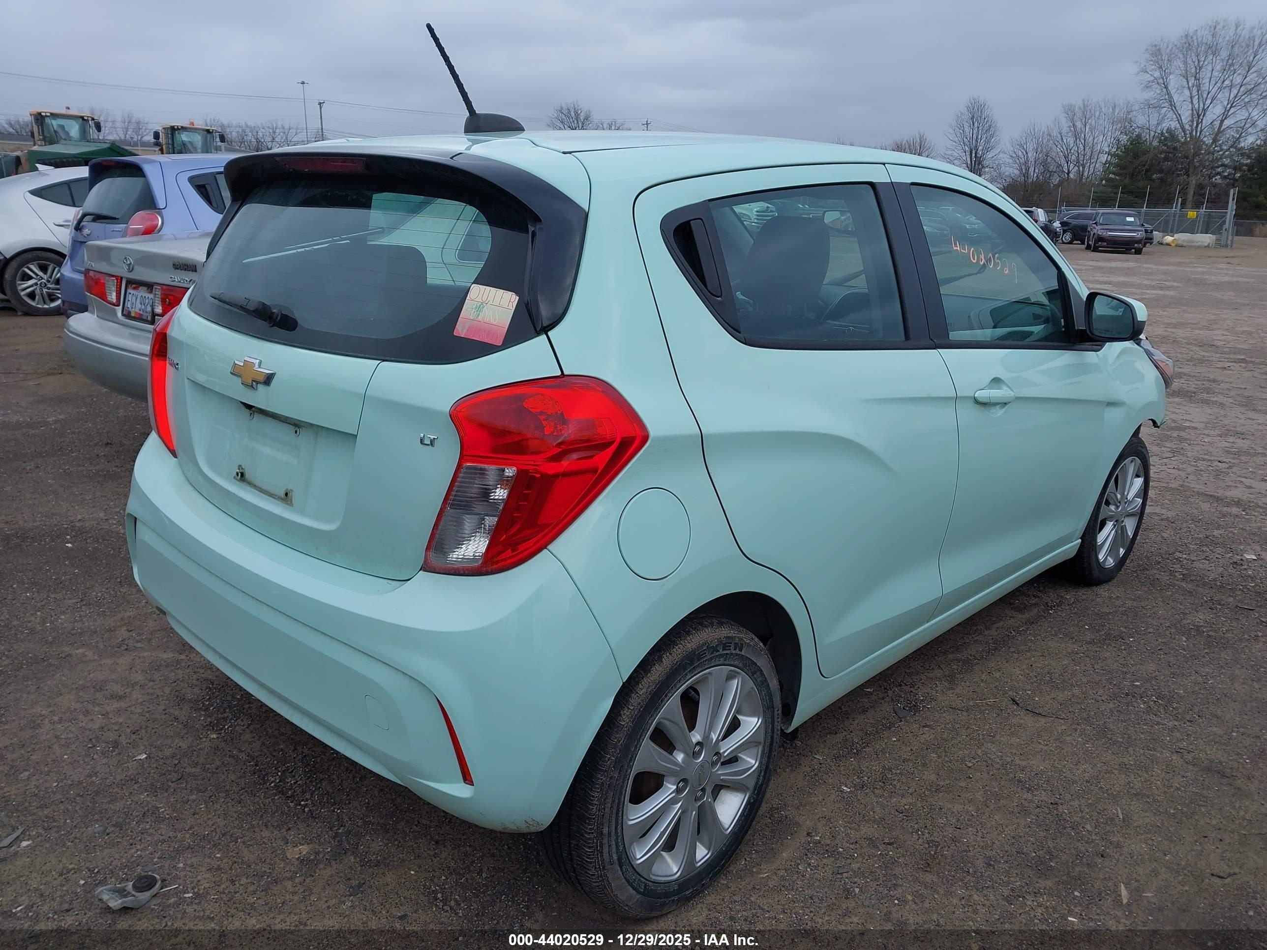 CHEVROLET SPARK image 4