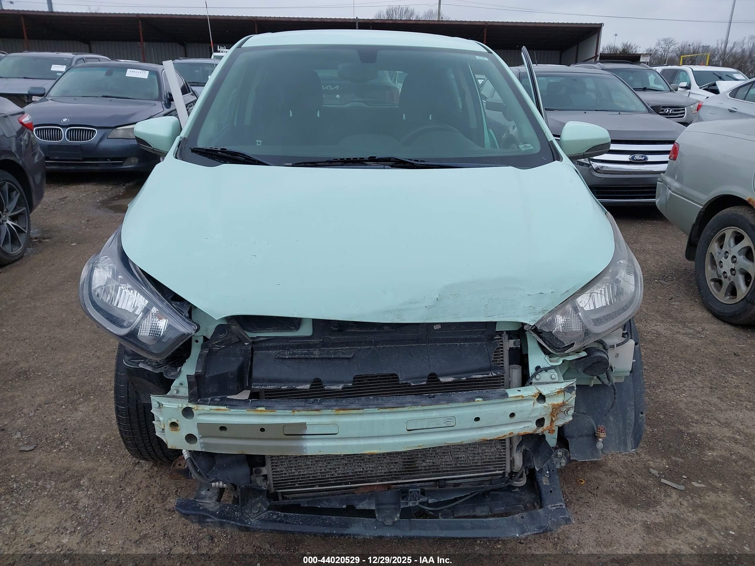 CHEVROLET SPARK image 6