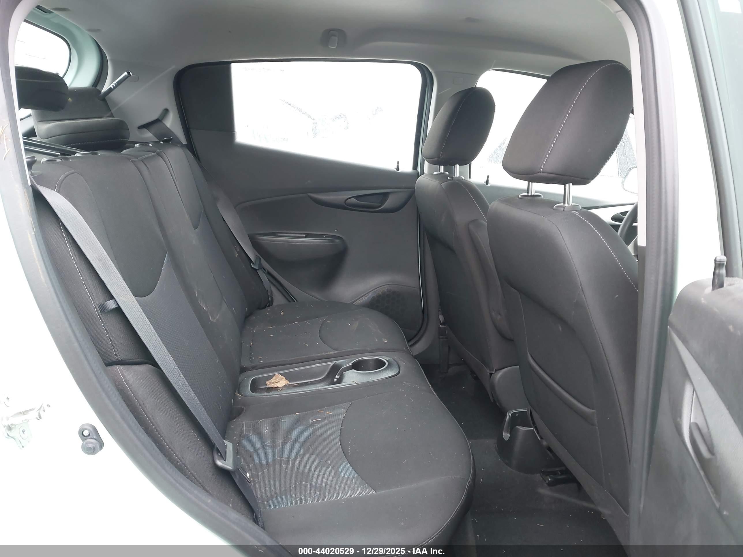 CHEVROLET SPARK image 8