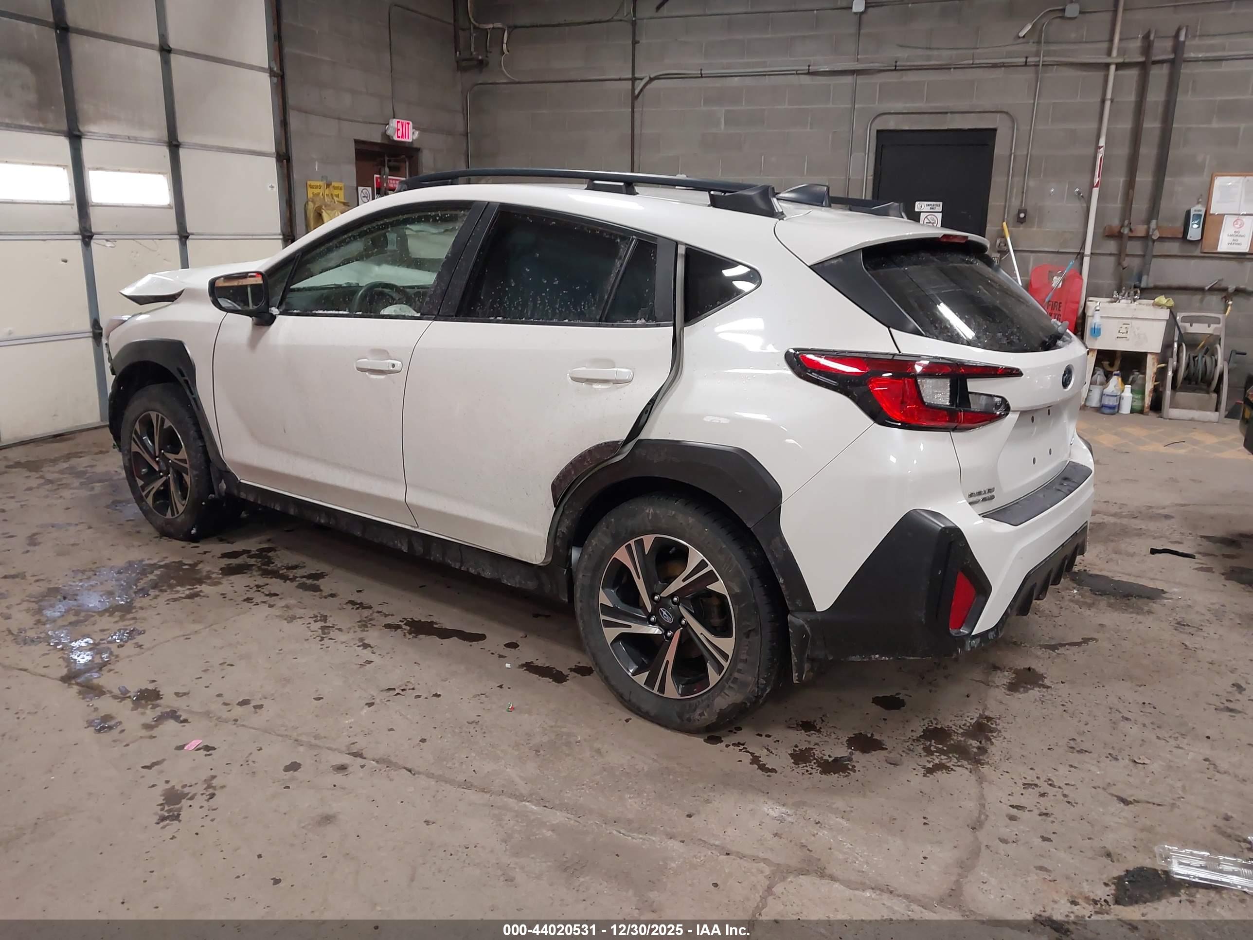 SUBARU CROSSTREK image 3