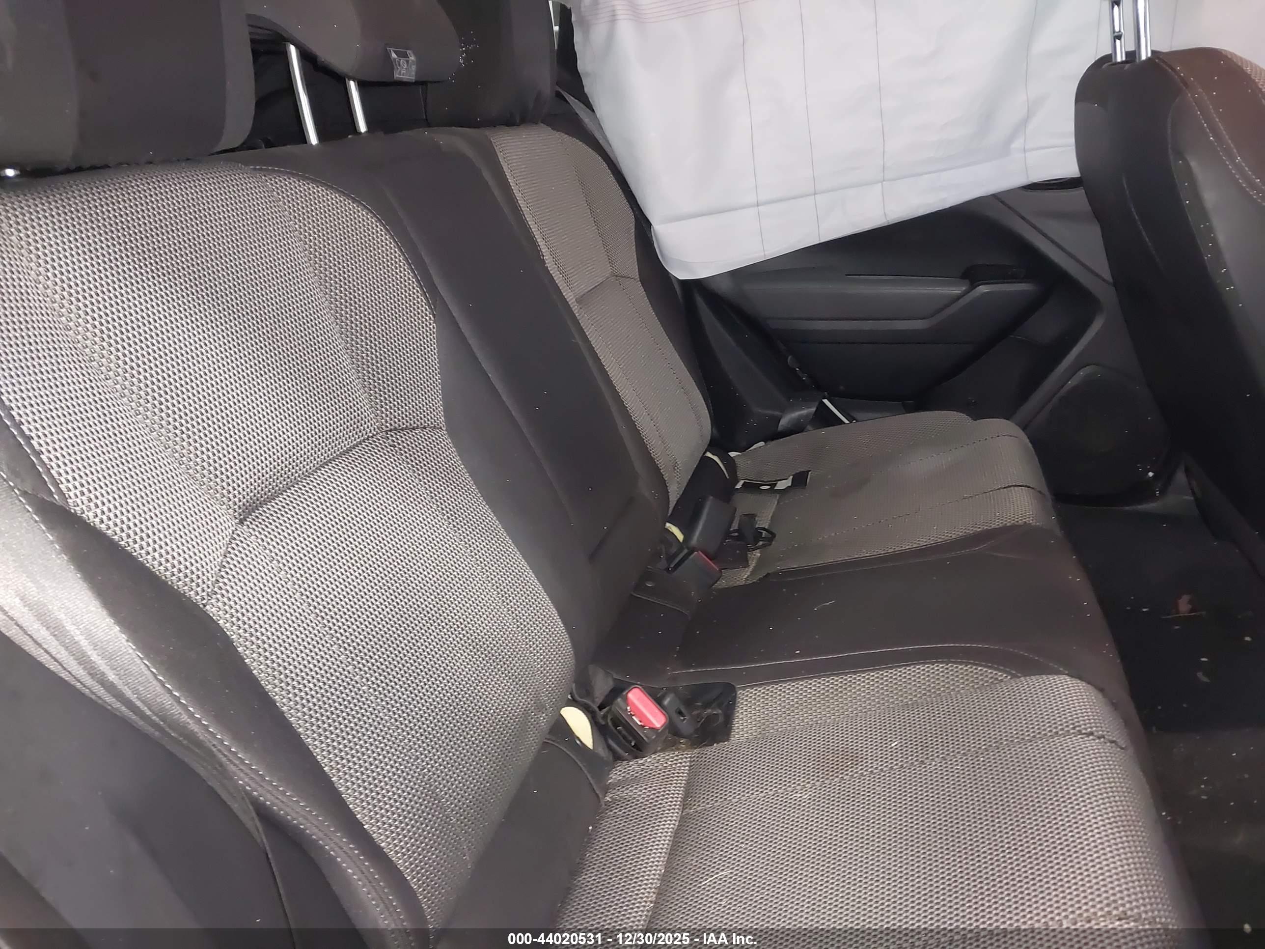 SUBARU CROSSTREK image 8