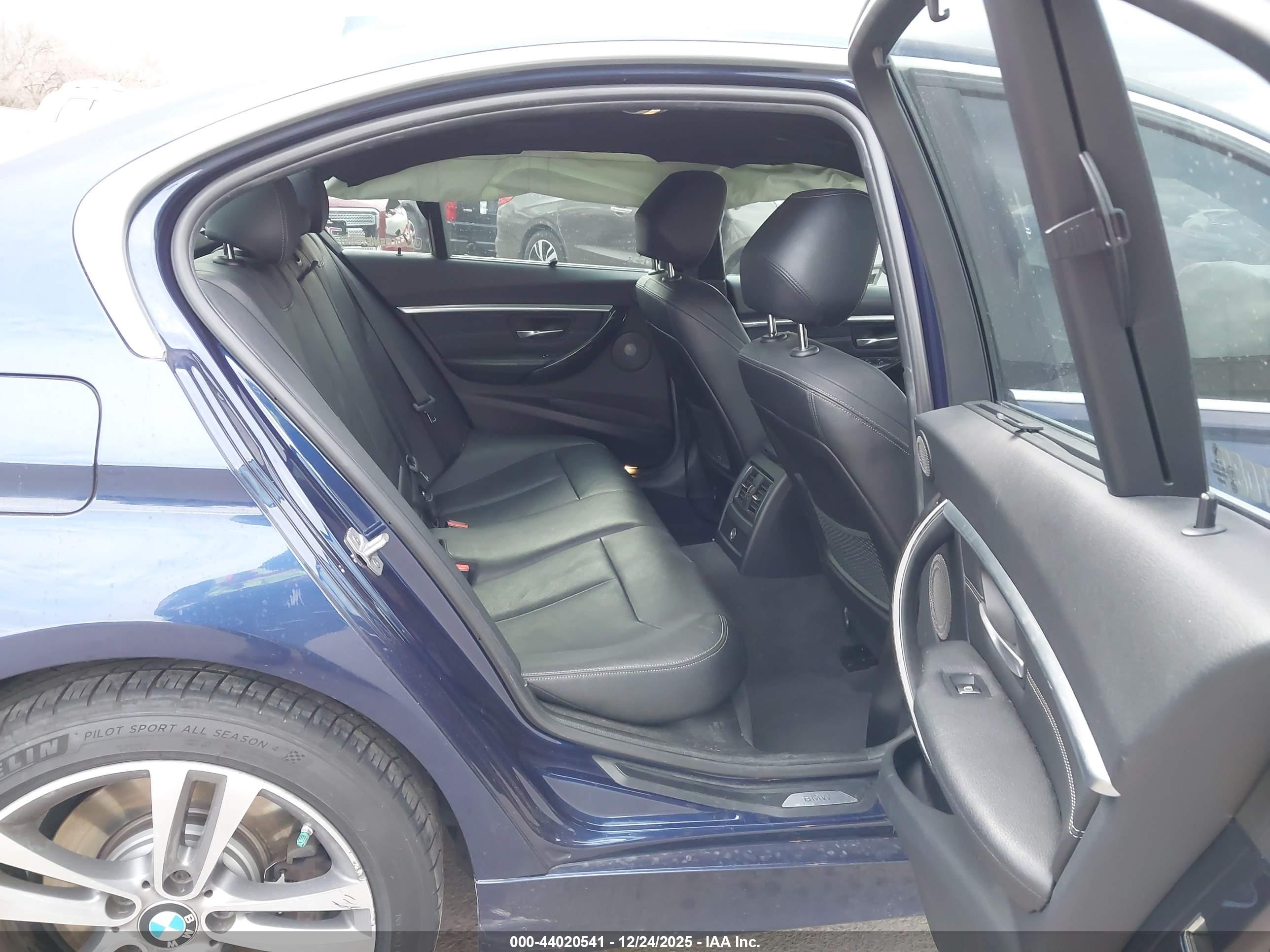 BMW 340I image 8