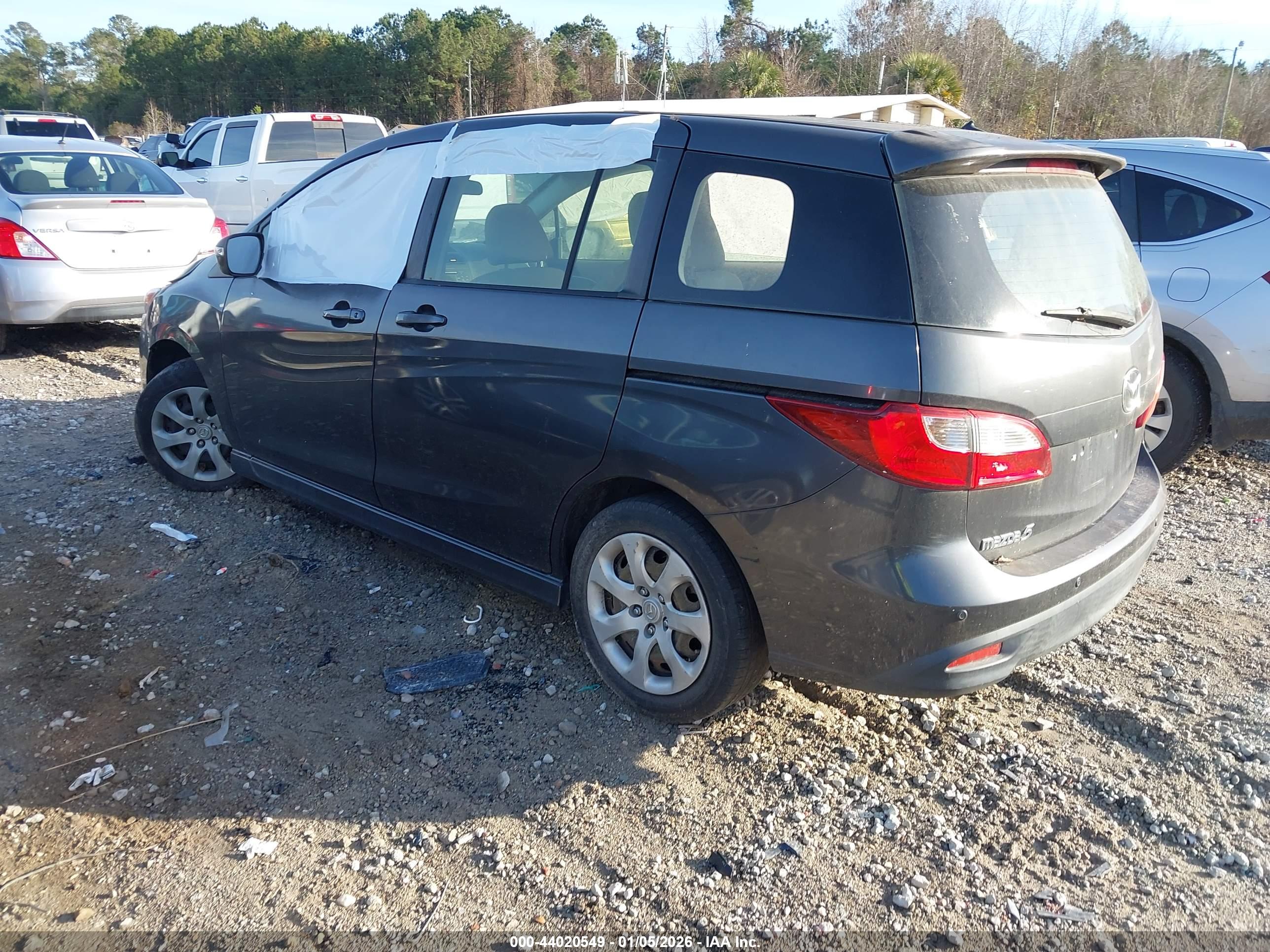 MAZDA MAZDA5 image 3