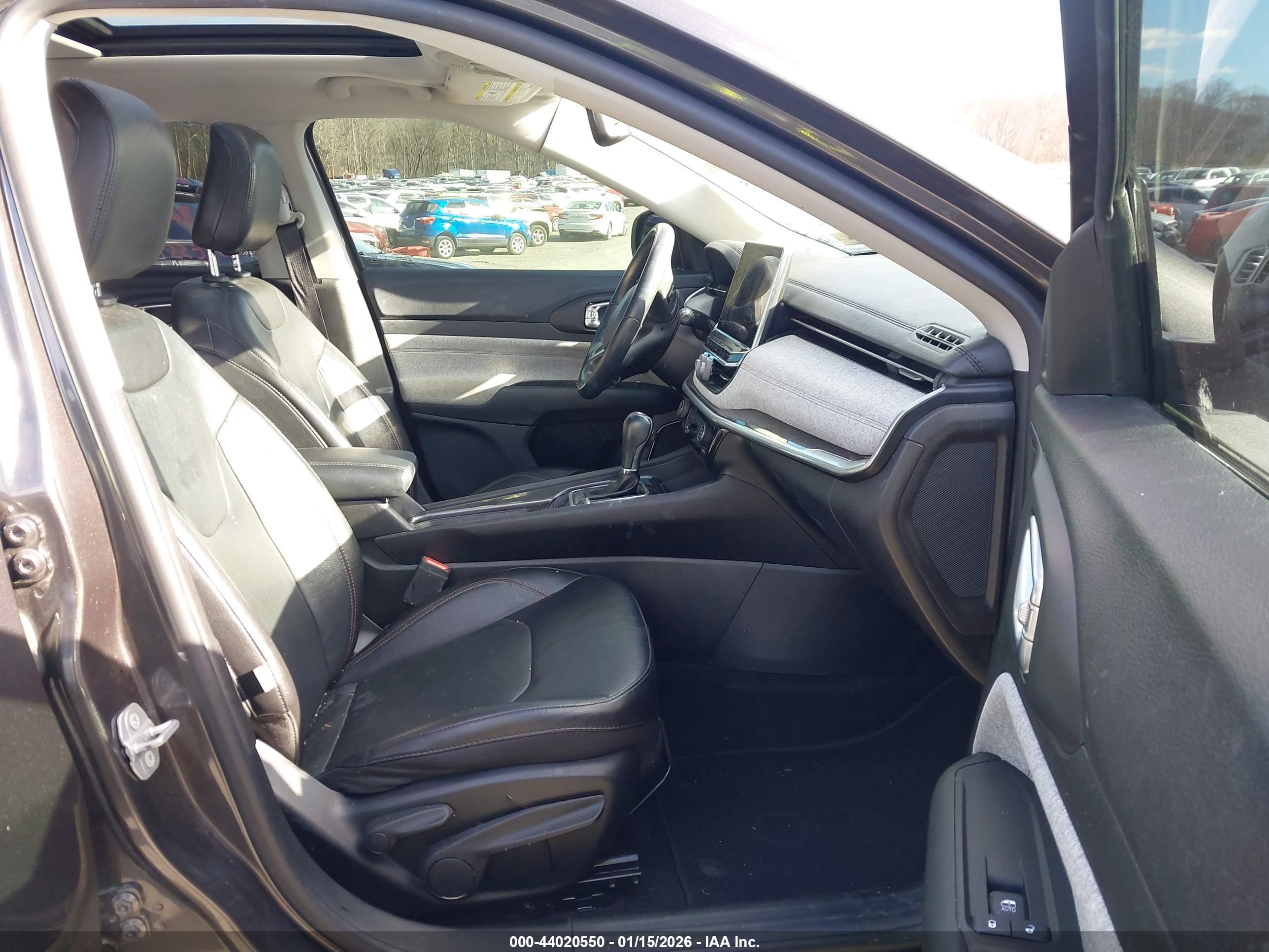 JEEP COMPASS image 5