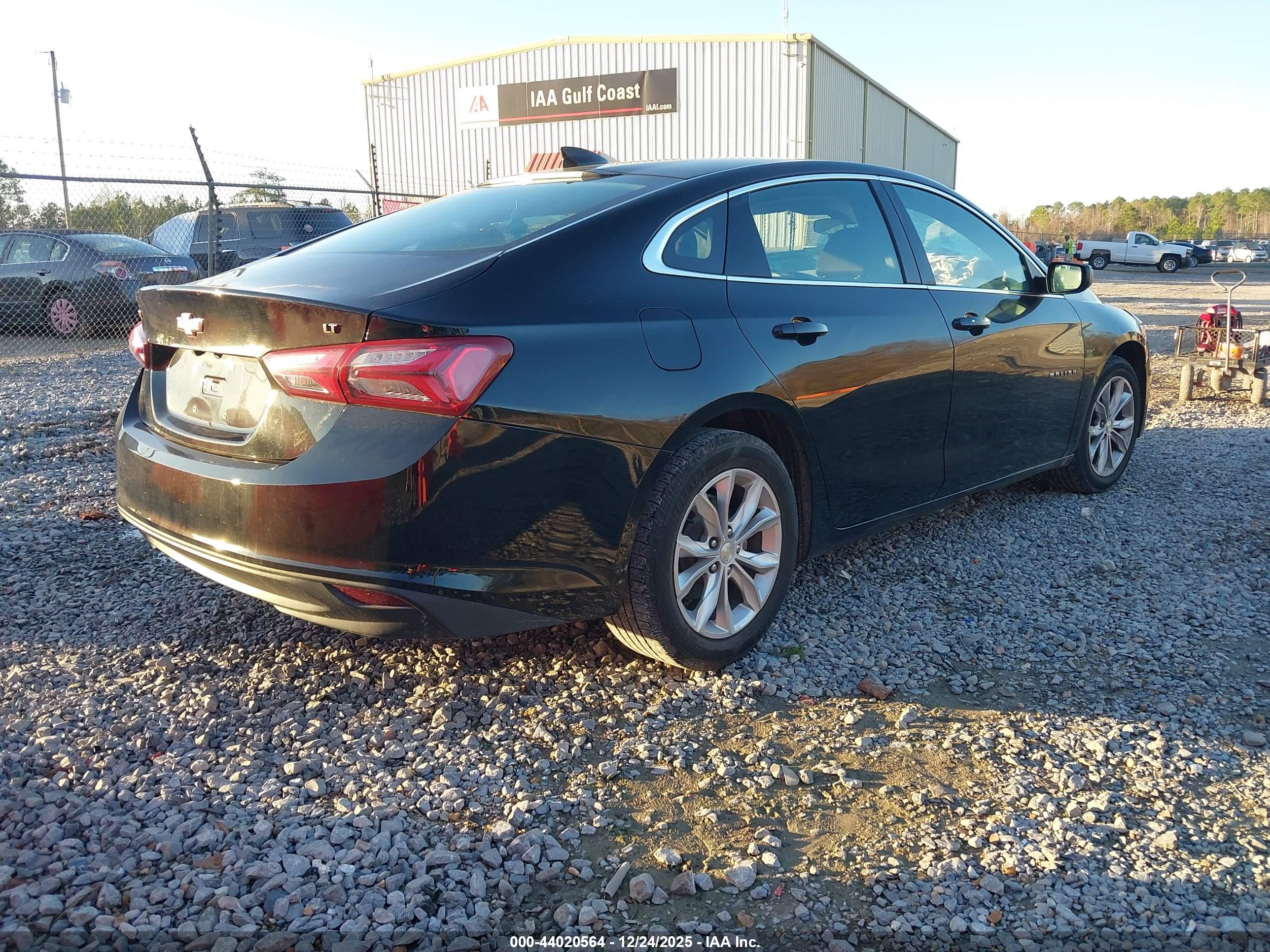 CHEVROLET MALIBU image 4