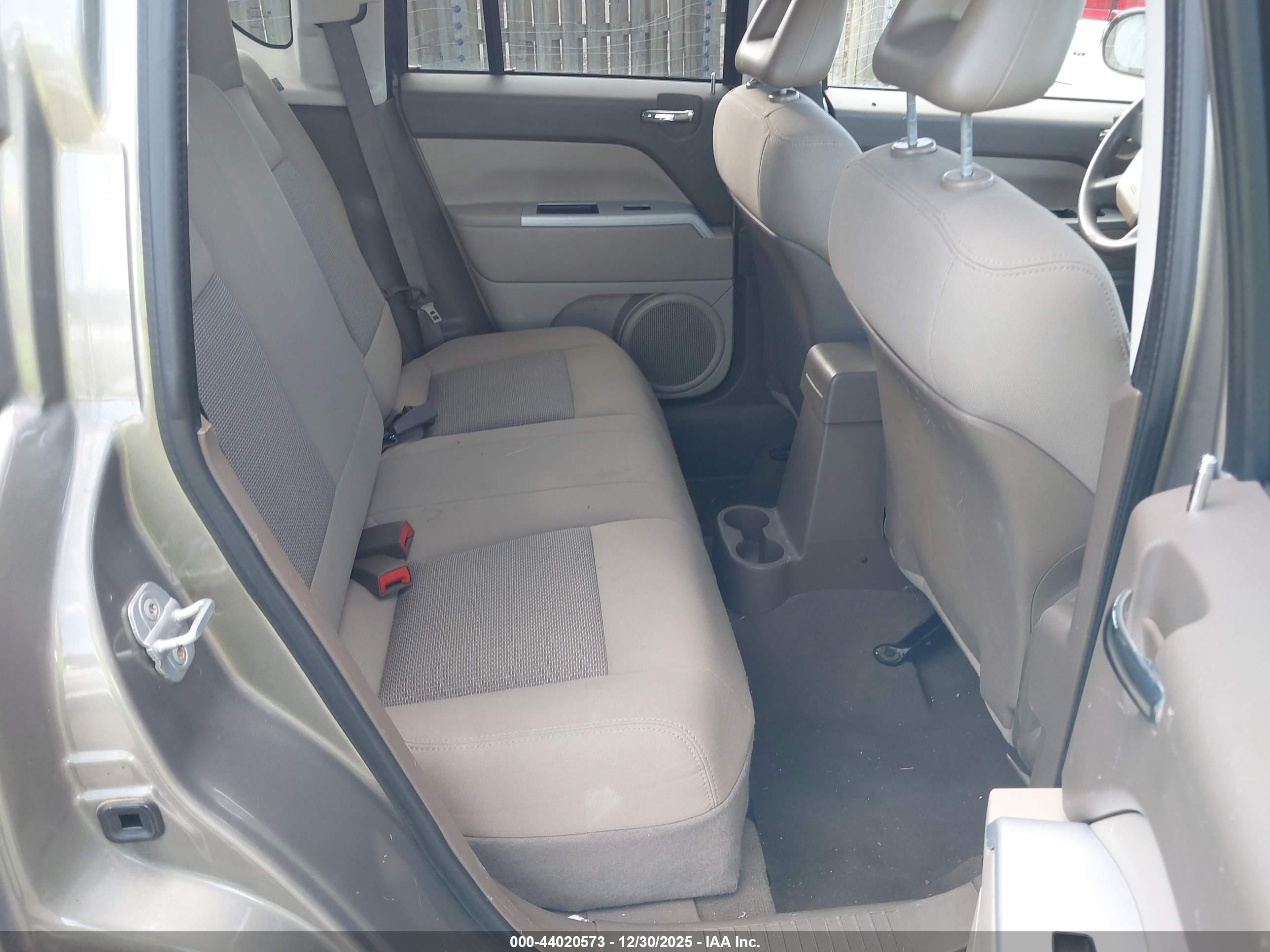 JEEP COMPASS image 8