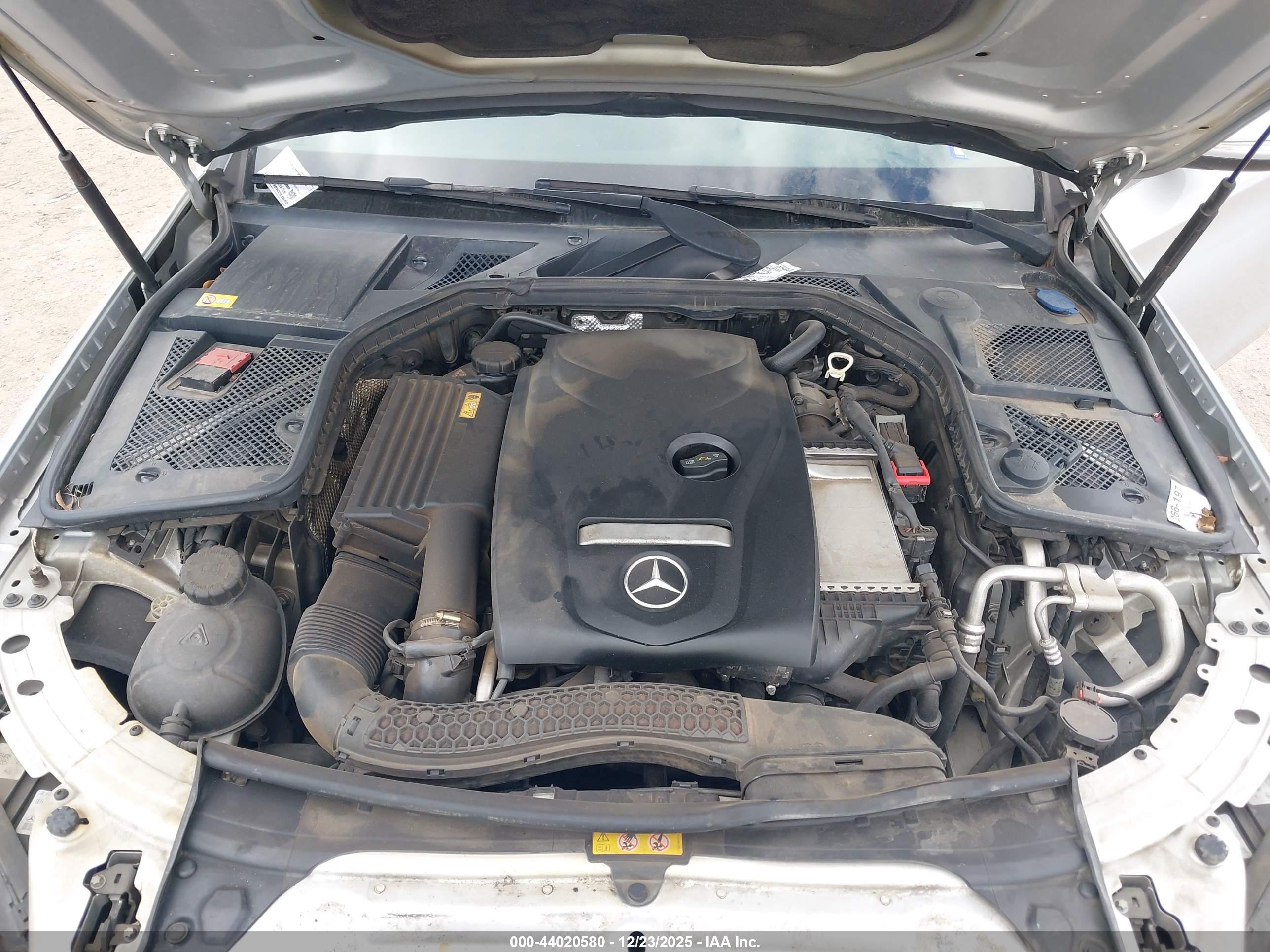MERCEDES-BENZ C image 10
