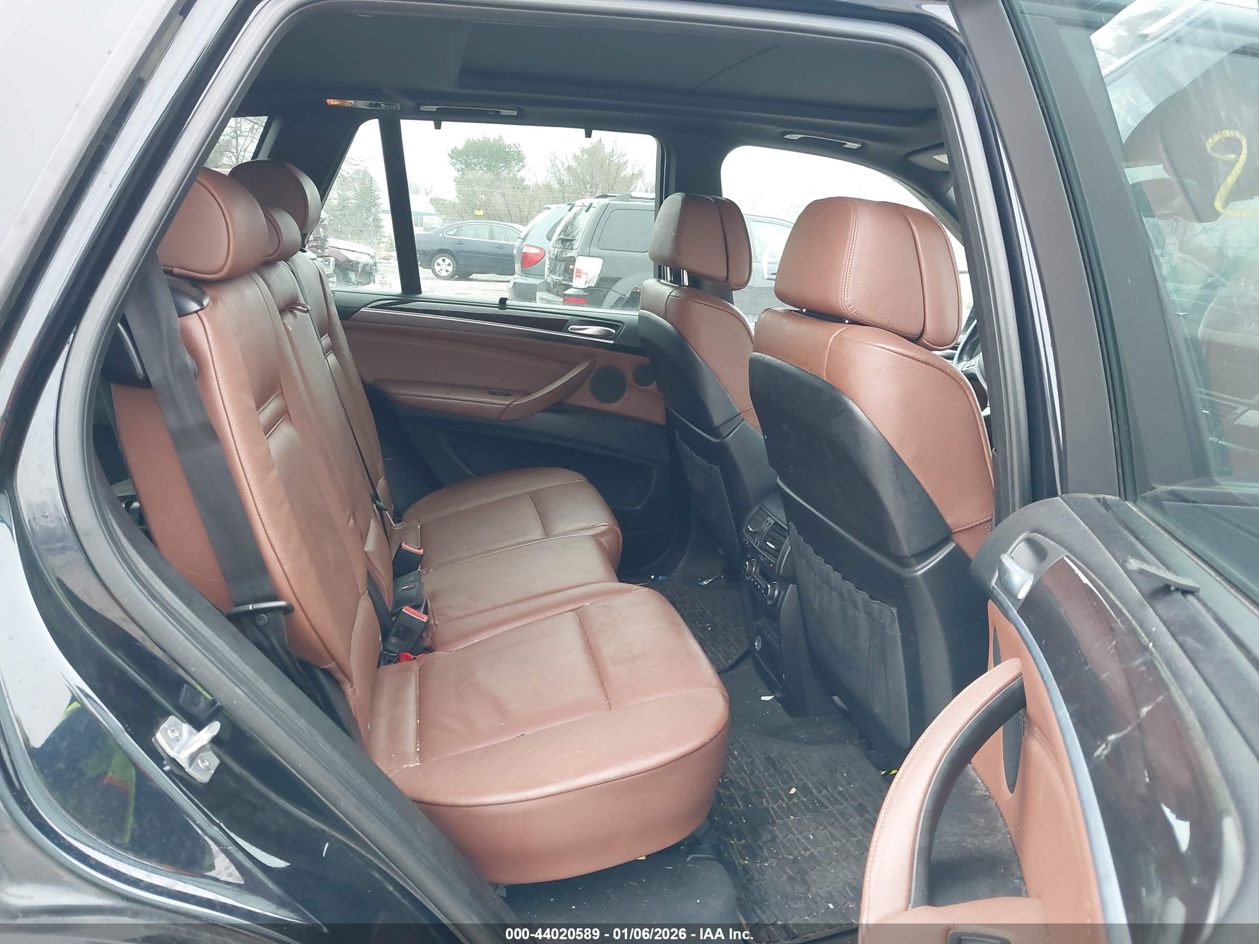 BMW X5 image 8
