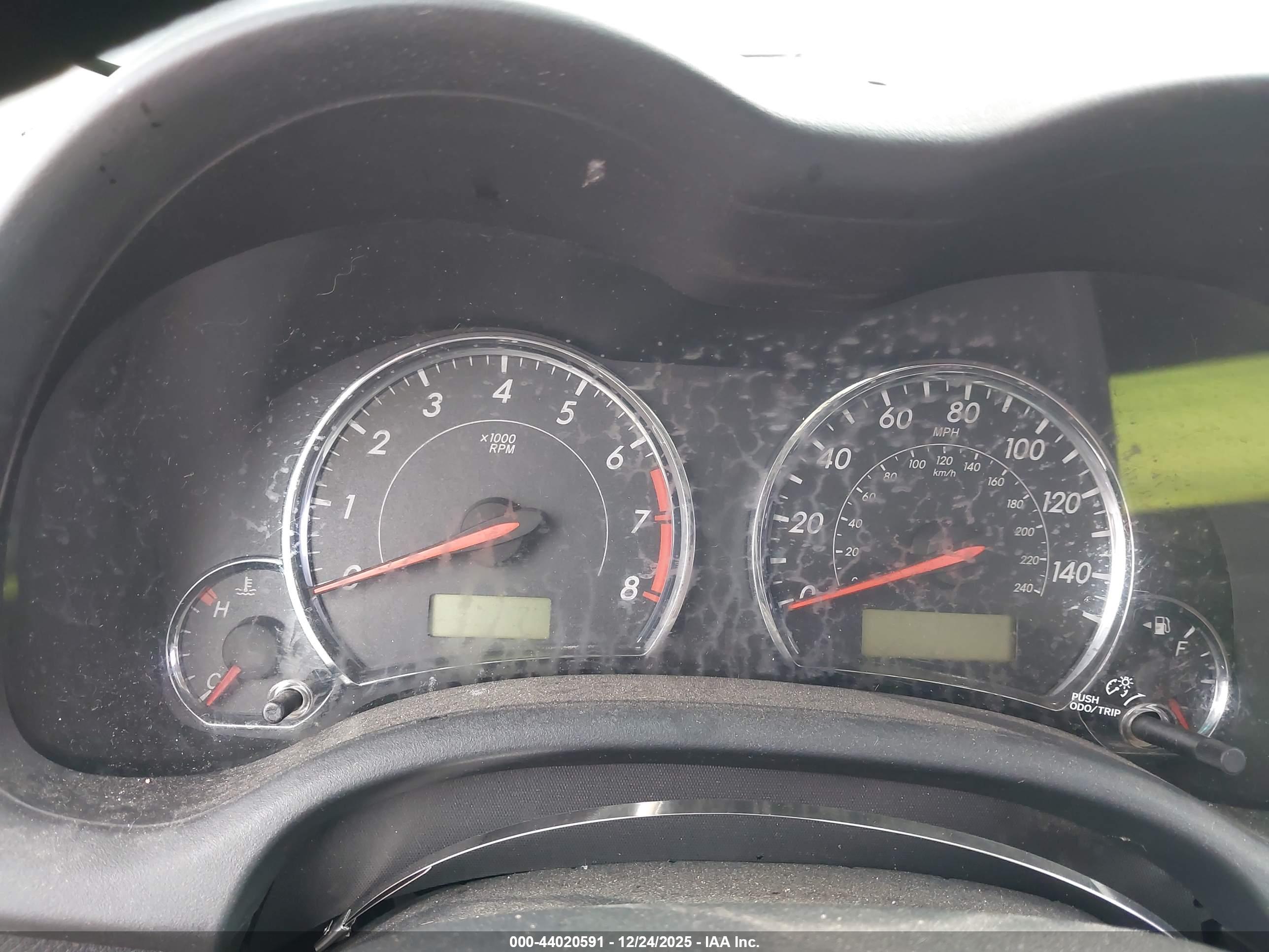 TOYOTA COROLLA image 7
