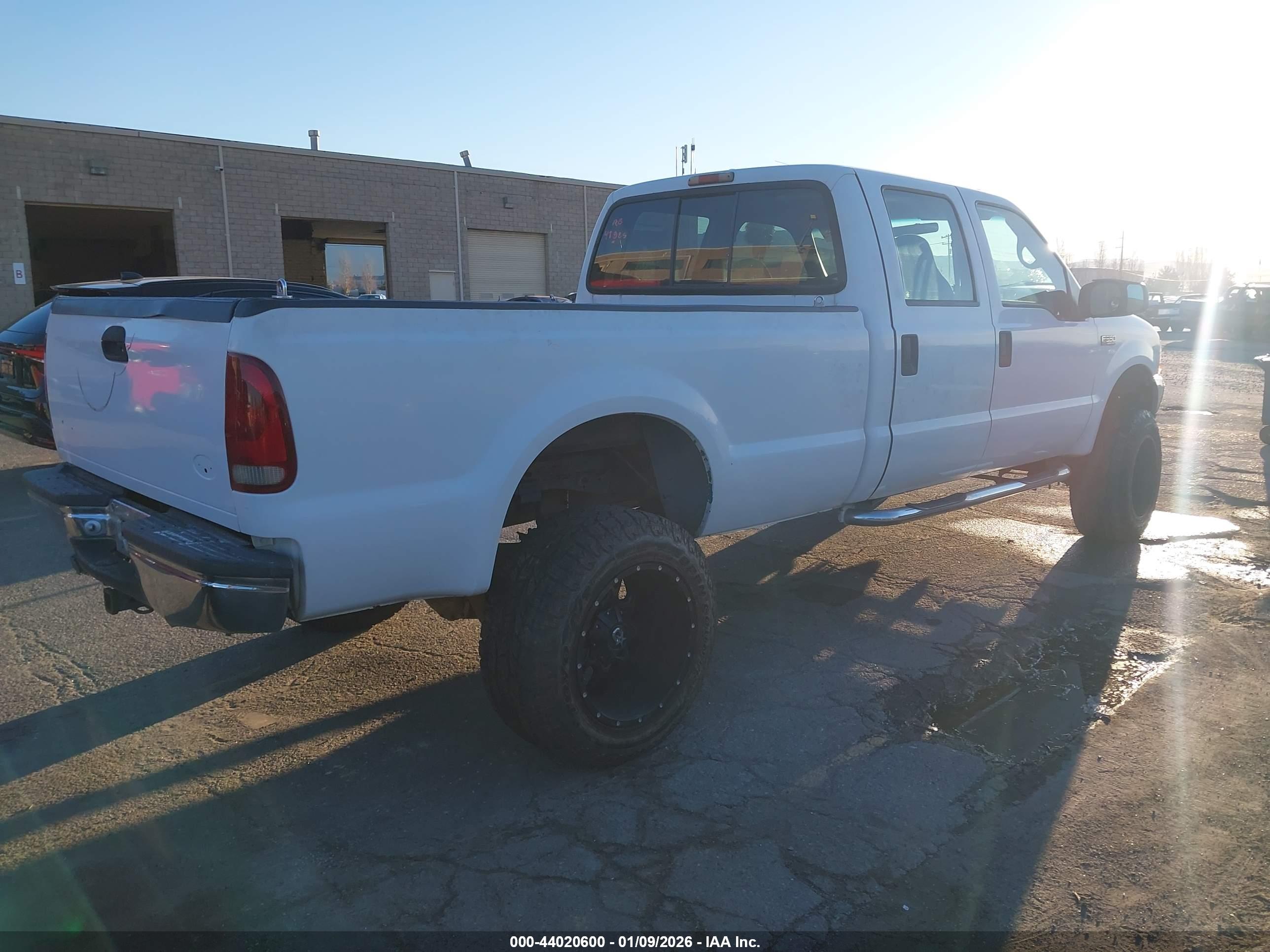 FORD F-350 image 4