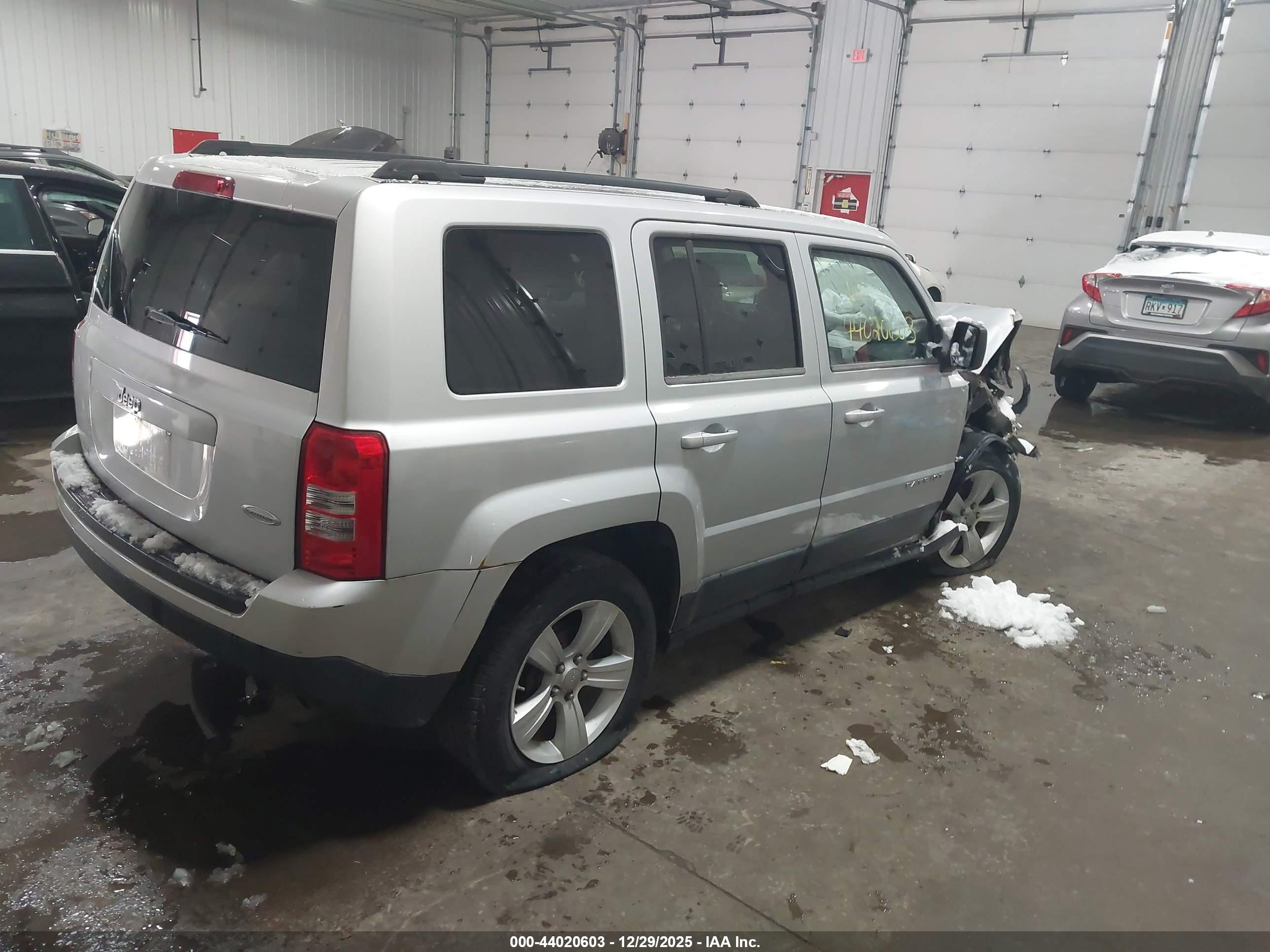 JEEP PATRIOT image 4