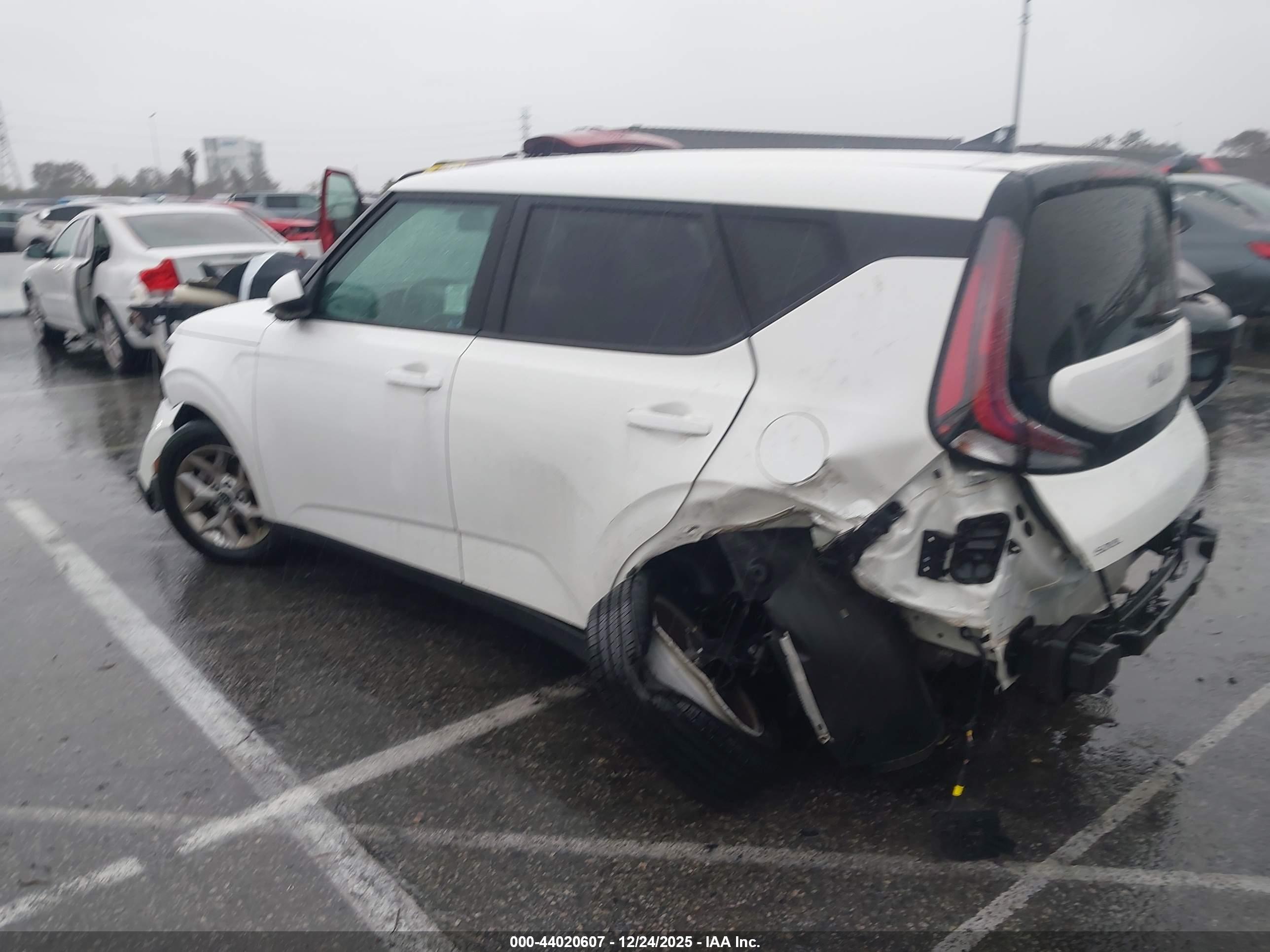 KIA SOUL image 3