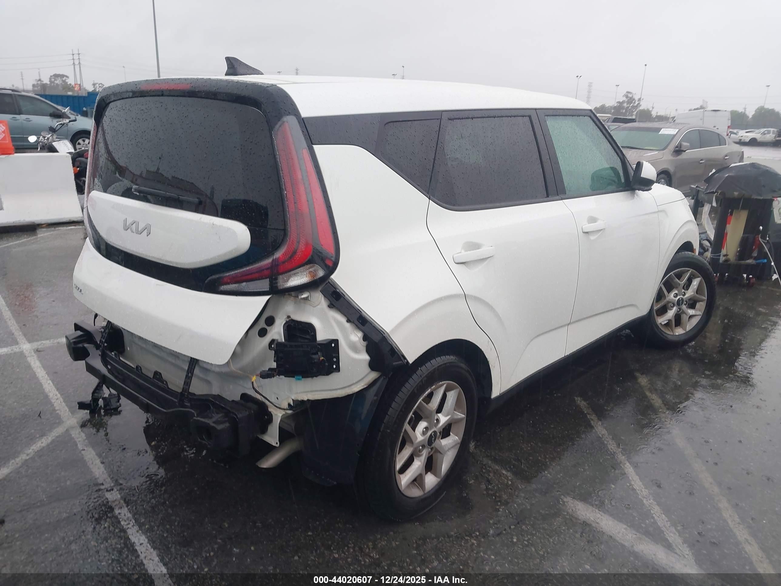 KIA SOUL image 4